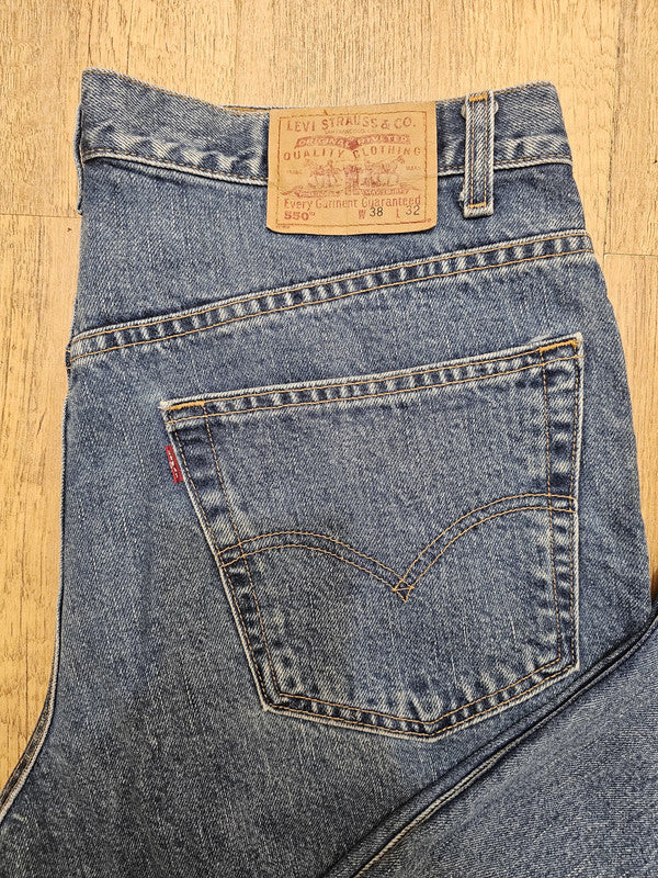 Levi's Blue Ripped Jeans 550 Relaxed Fit - W37/26L