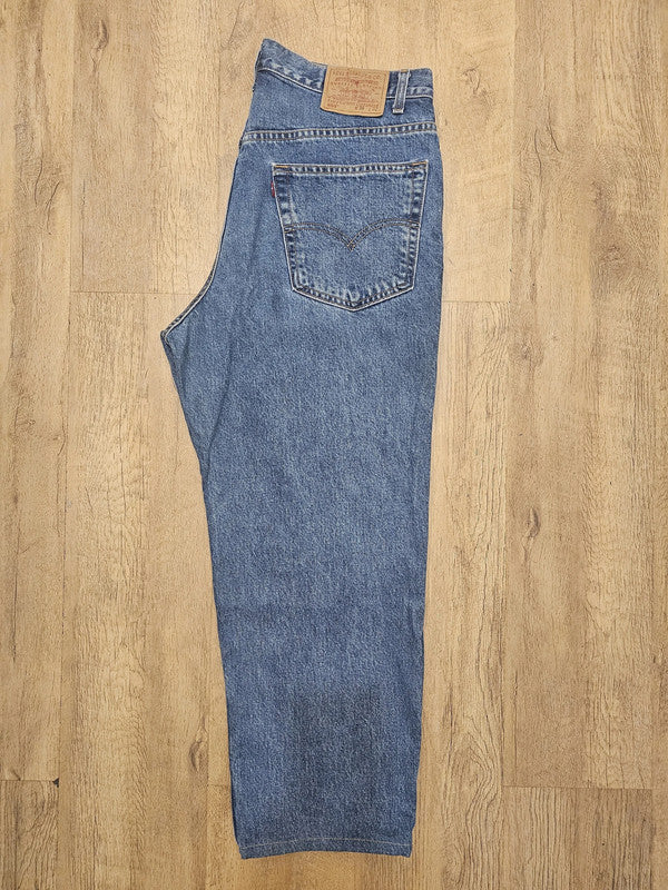Levi's Blue Ripped Jeans 550 Relaxed Fit - W37/26L