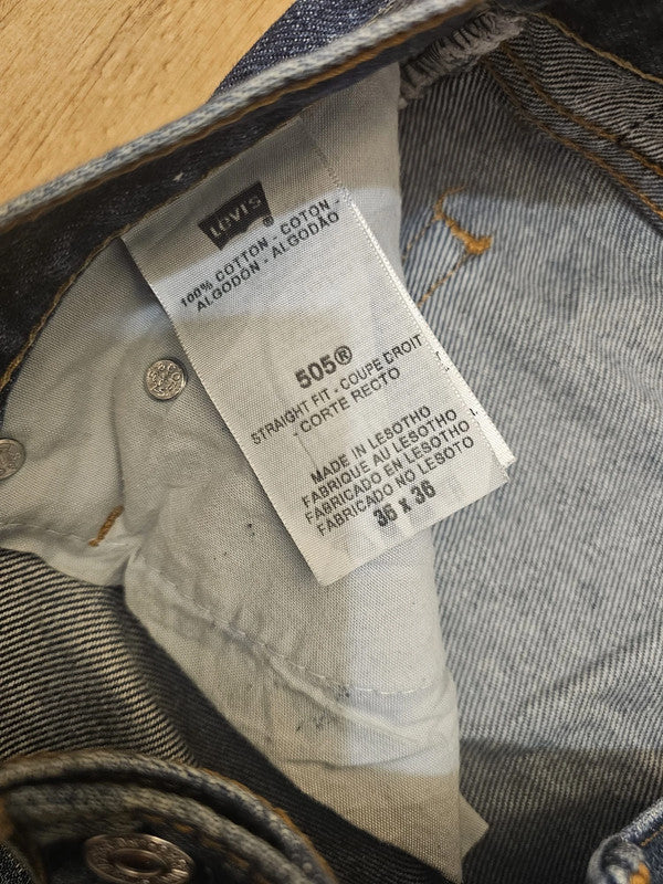 Levi's Blue Jeans 505 Straight Fit - W38/31L
