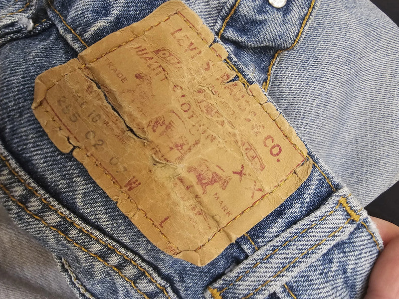 Levi's Blue Jeans 255/02/07 Tapered Fit - W24/31L501