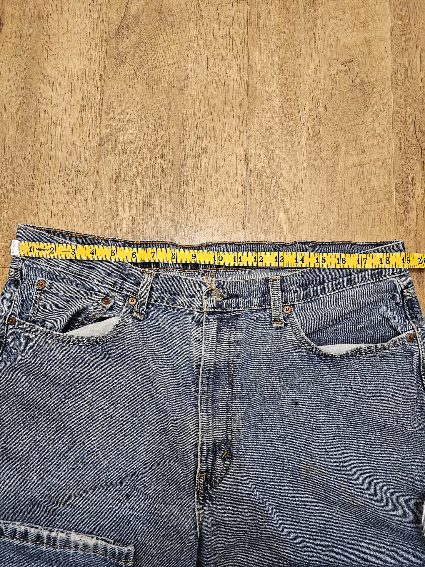 Levi's Blue Jeans 550 Relaxed Fit - W38/29L