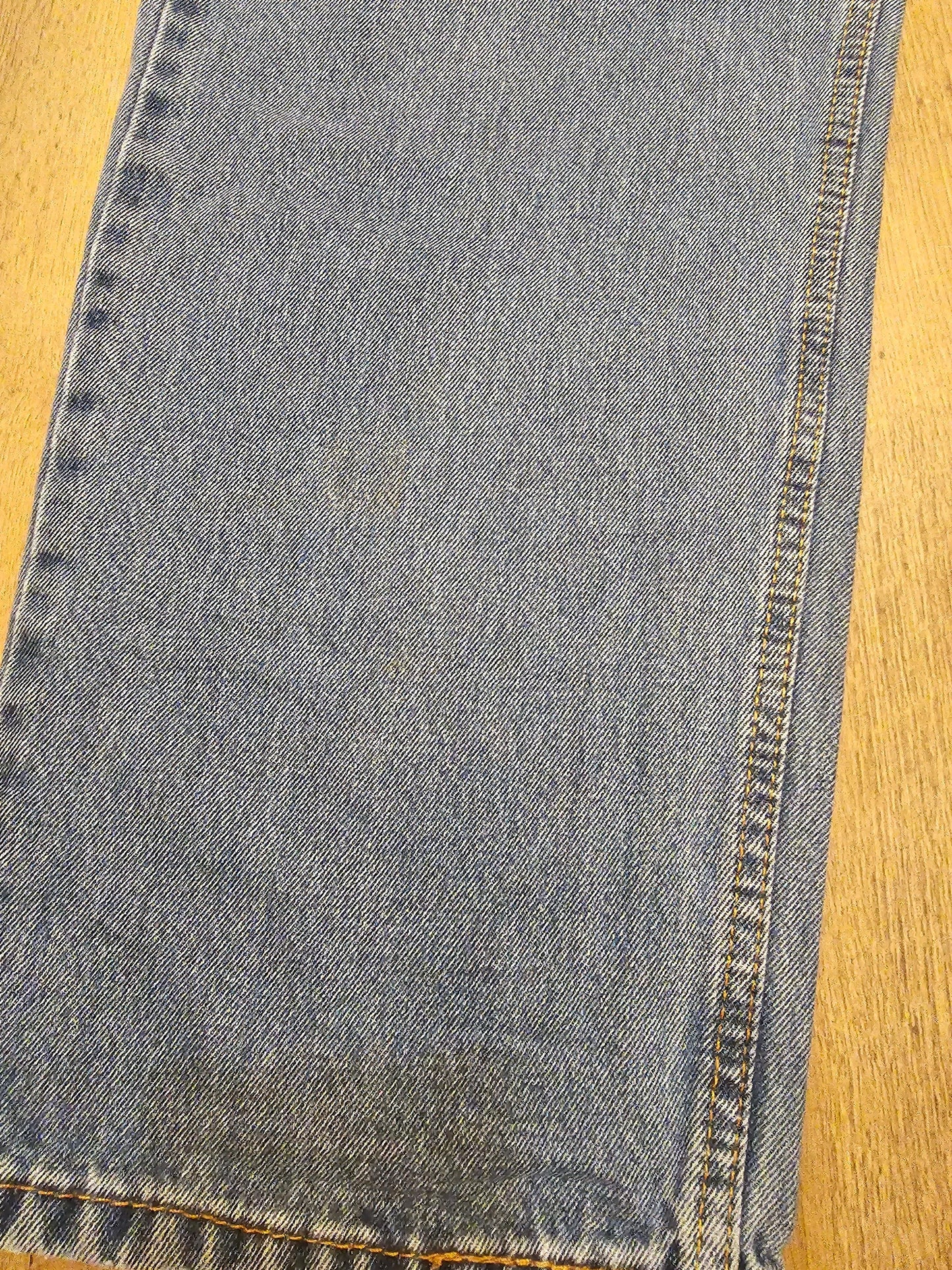 Levi's Blue Jeans 550 Relaxed Fit - W38/29L