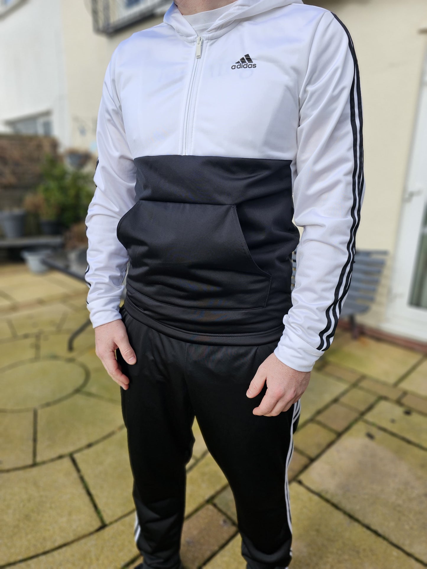 Adidas Full Tracksuit Top & Bottoms Black/White Activewear/Casual - L/Large