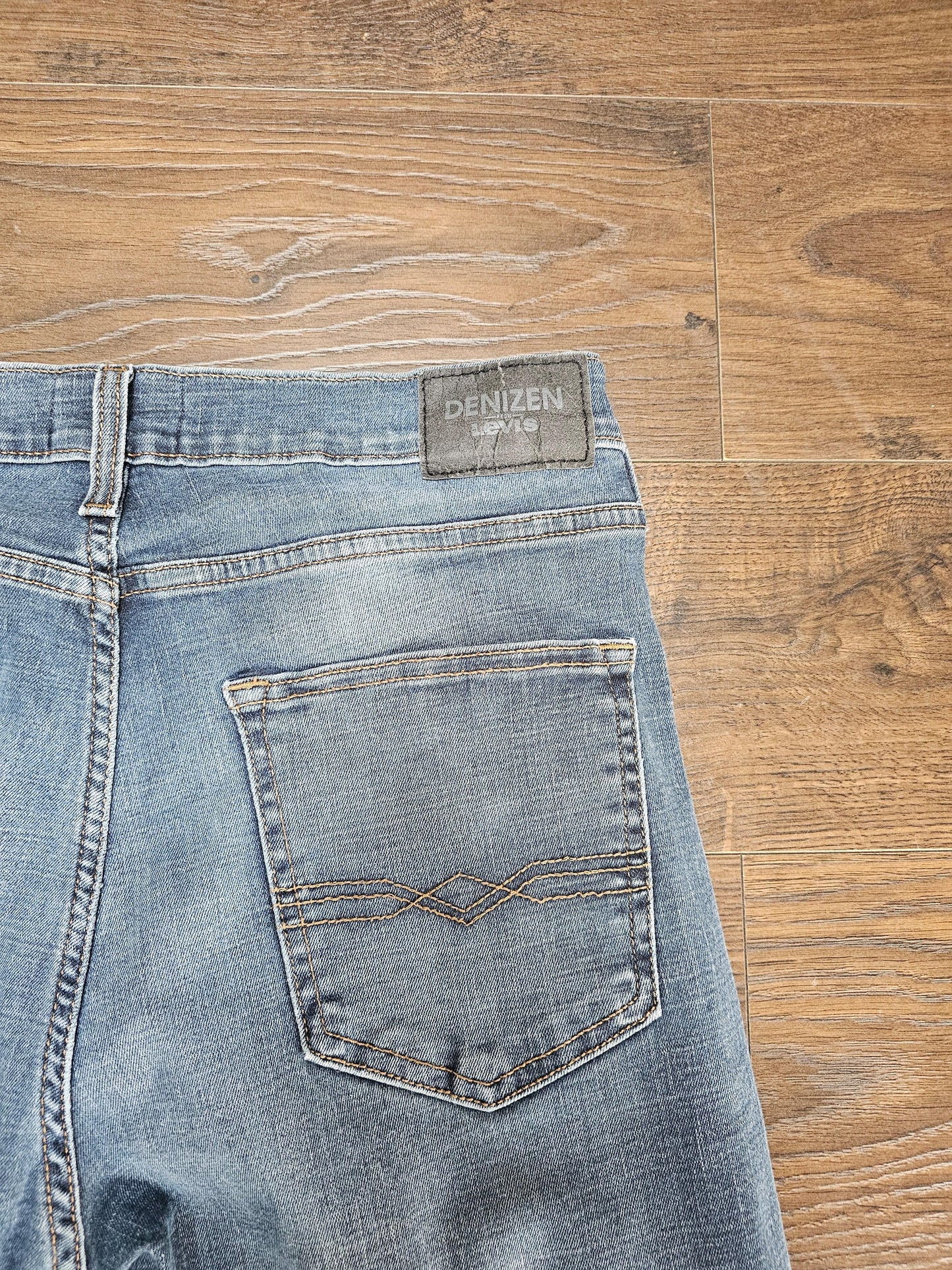 Levi's Mens Blue Jeans 232 Slim Straight Fit W32/32L Denim