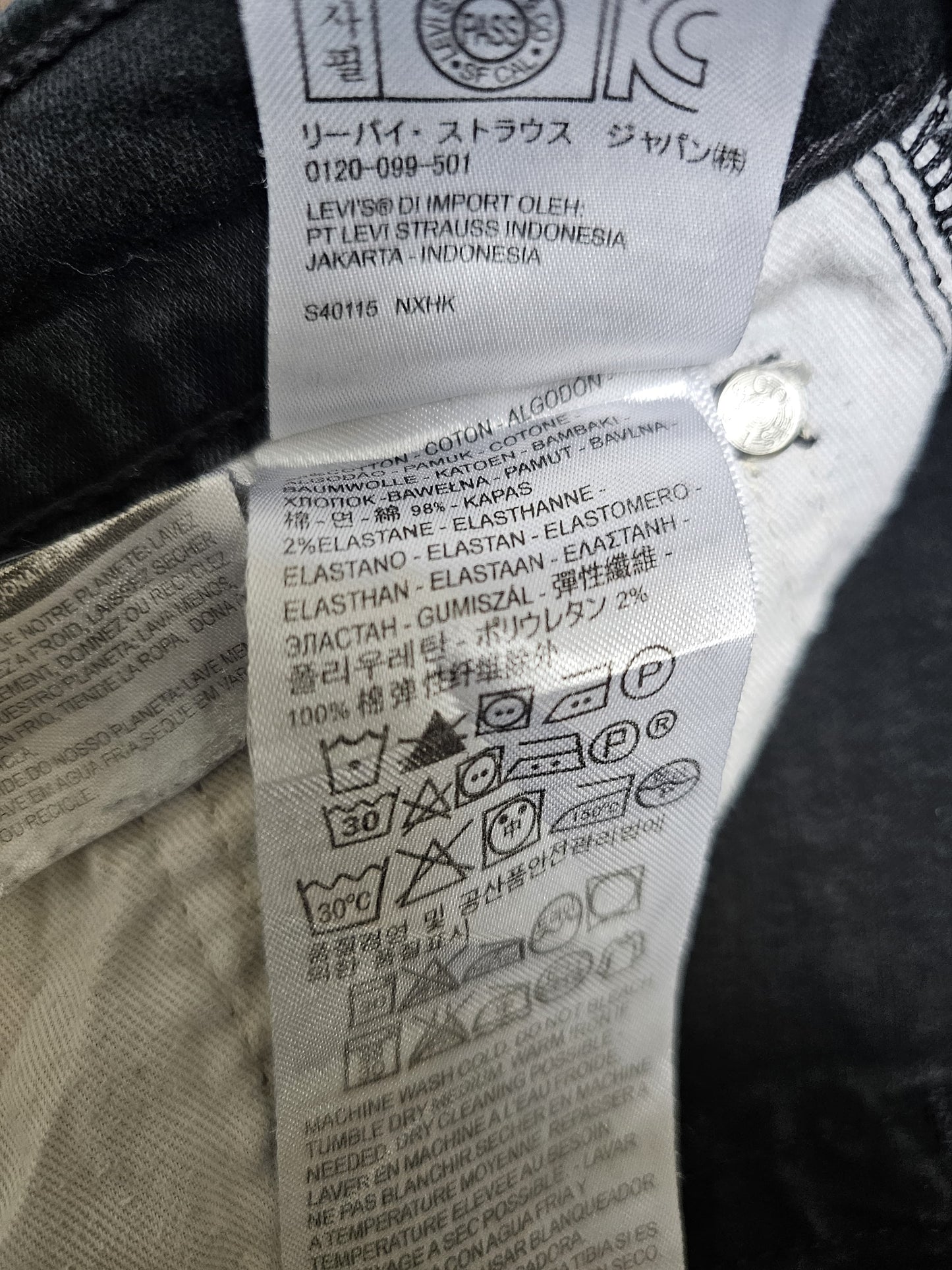 Levi's Mens Black Jeans 513 Slim Straight Fit W29/30L Denim