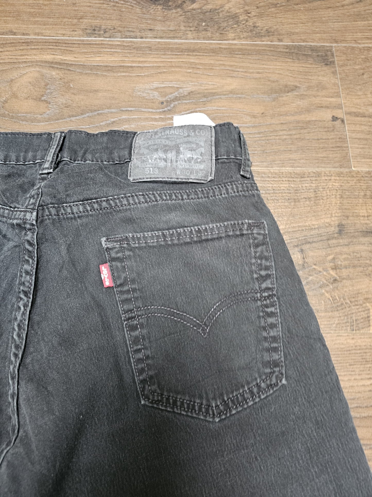 Levi's Mens Black Jeans 513 Slim Straight Fit W29/30L Denim