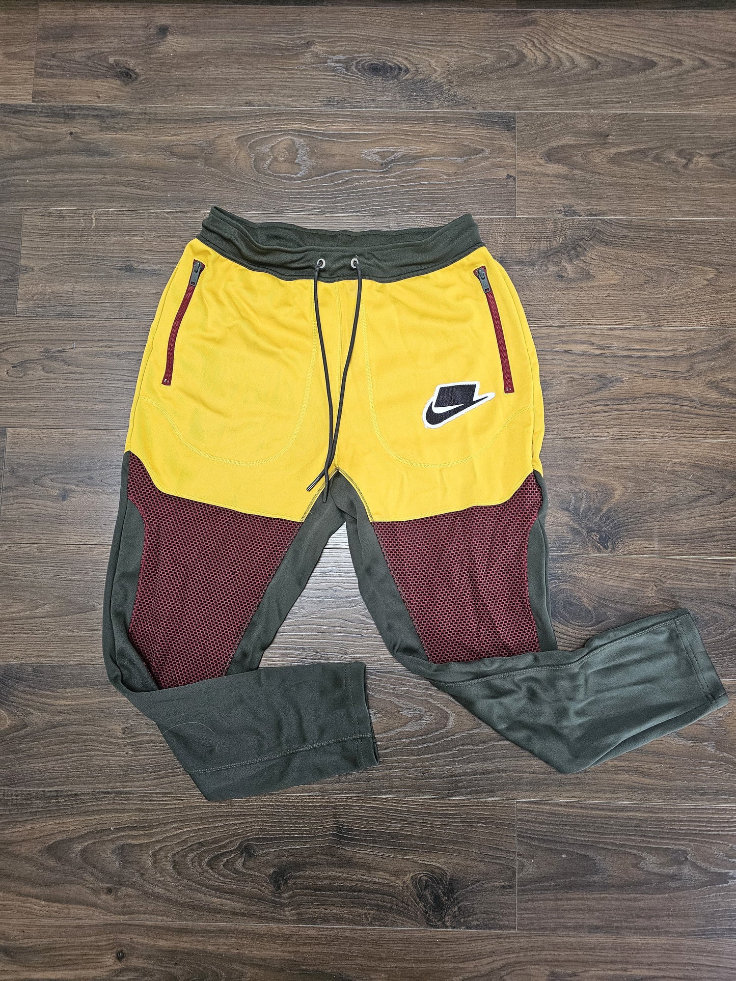 Awesome Nike Colour block Tracksuit Bottoms M/Medium Trackies