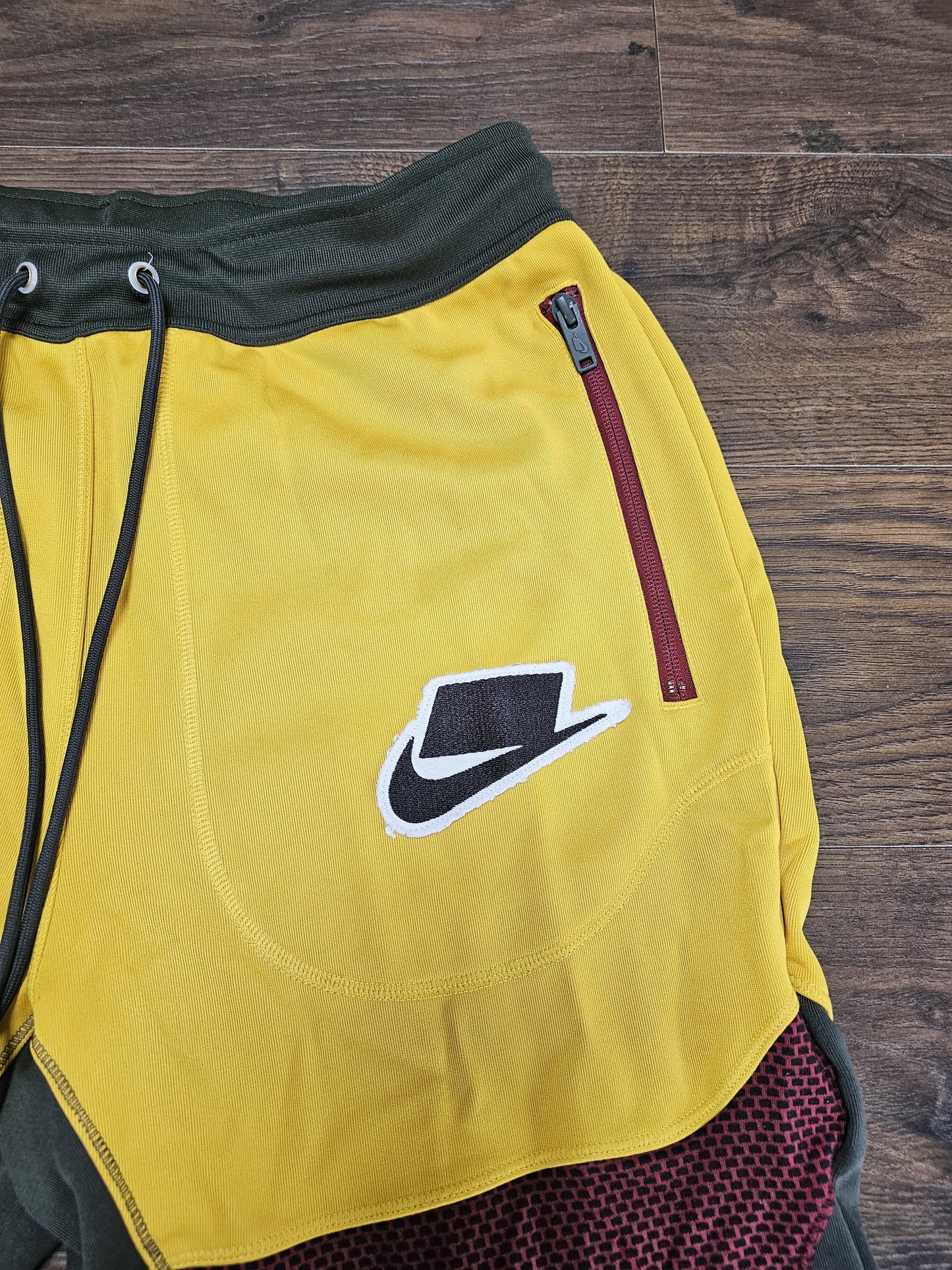 Awesome Nike Colour block Tracksuit Bottoms M/Medium Trackies