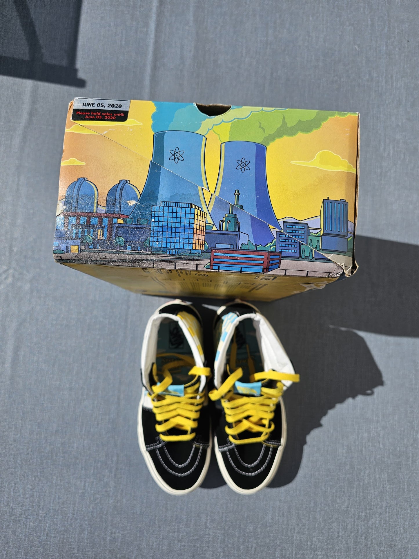 Awesome Vans X The Simpsons 1987-2020 Sneakers Trainers Skate Shoes UK 5/EUR 38