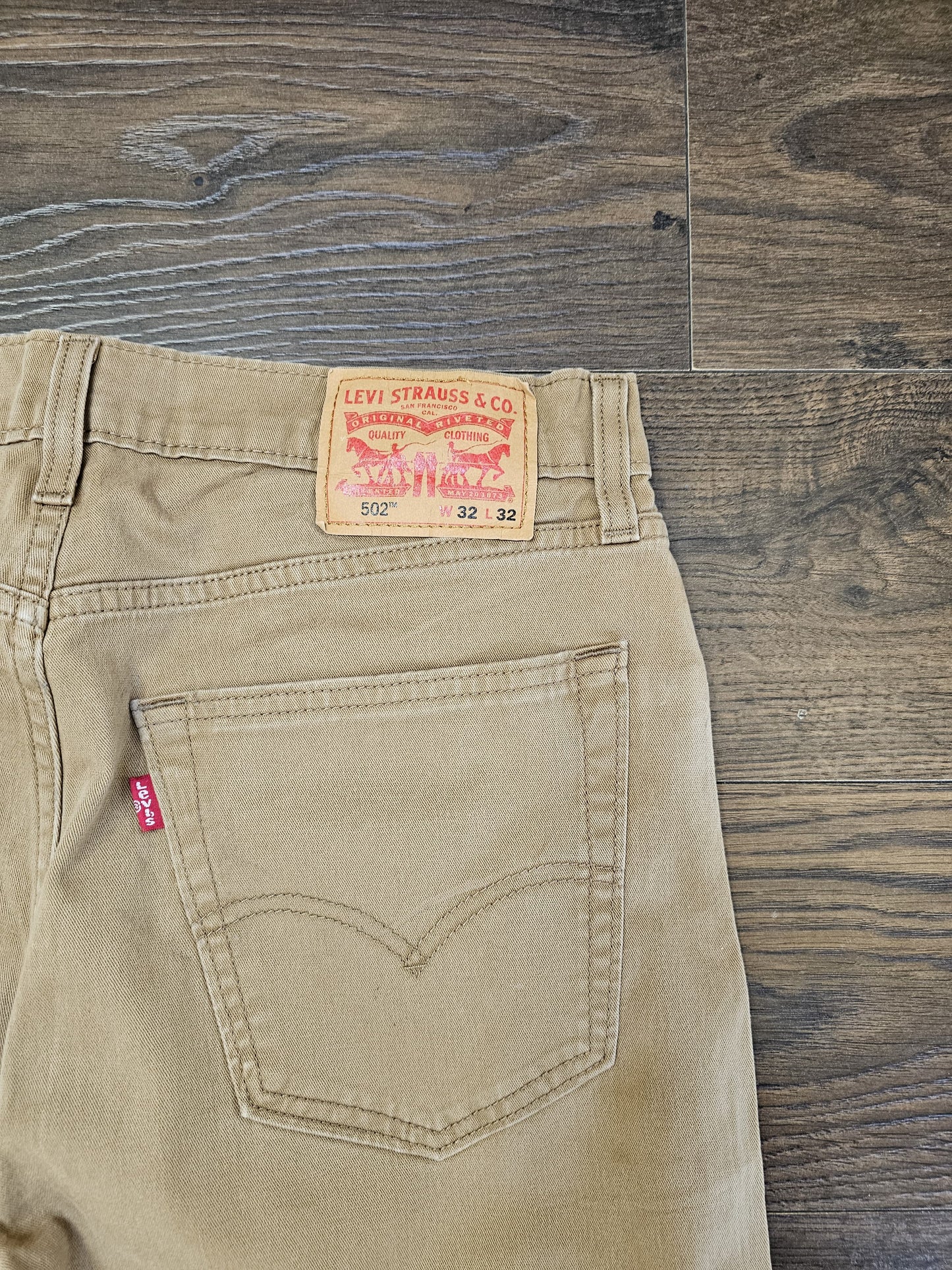 Levi's Mens Beige Jeans 502 Tapered Fit W33/30L Denim