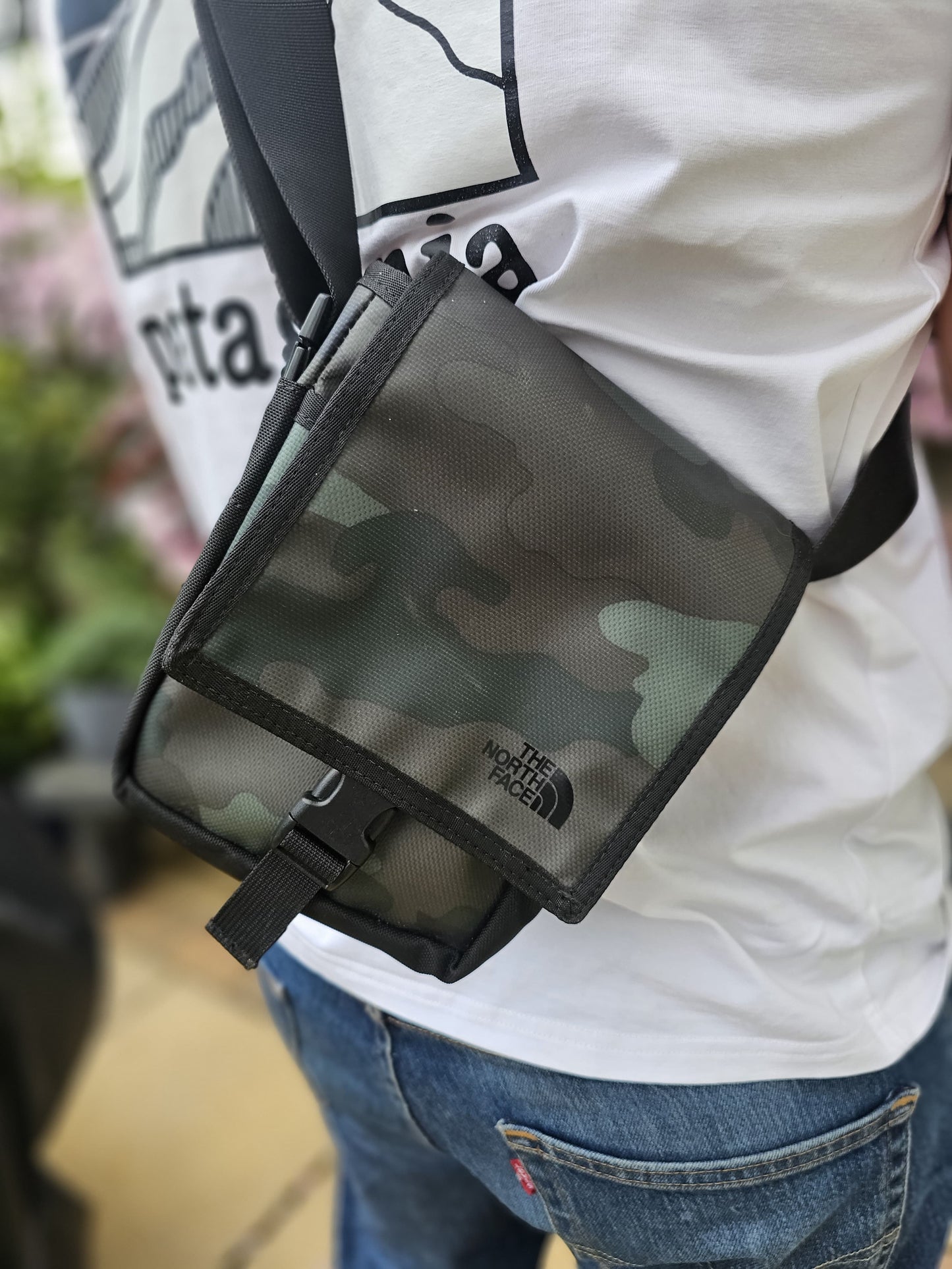 The North Face Bardu Utility Man Bag/Shoulder Bag/Cross Body/Chest Pack/Belt Bag/Festival/Holiday