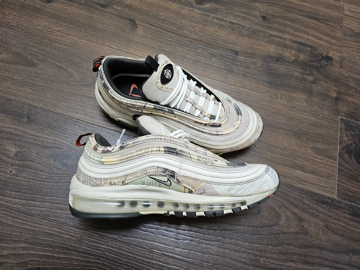 Nike Air Max 97 Trainers Newspaper 921826-108 - UK 6