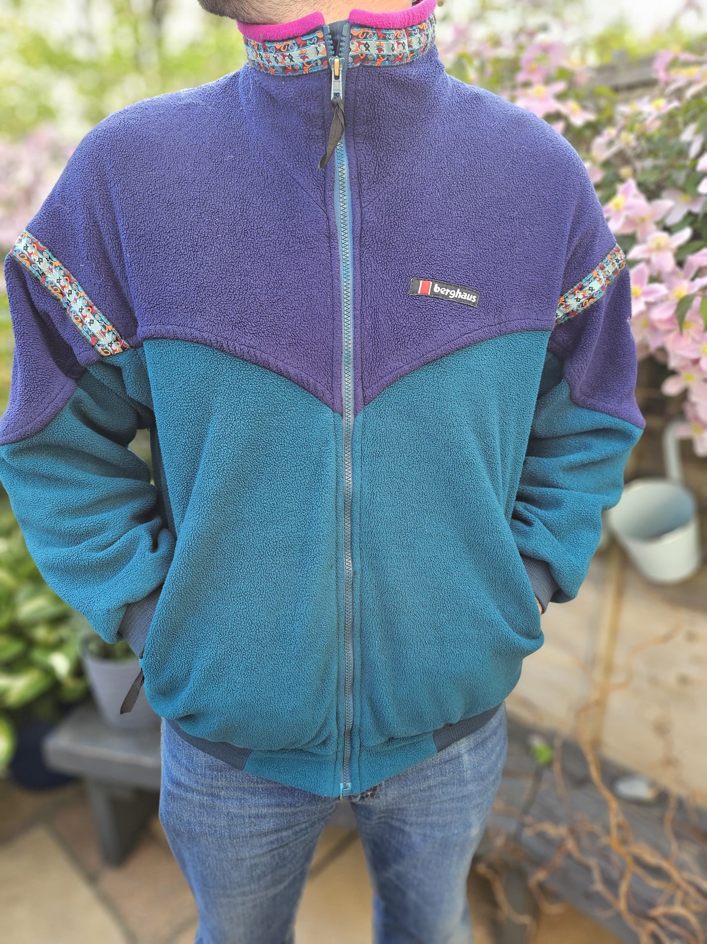 Stunning Berghaus Vintage 90's XCT Fleece Jacket Full Zip - L/Large - Unisex