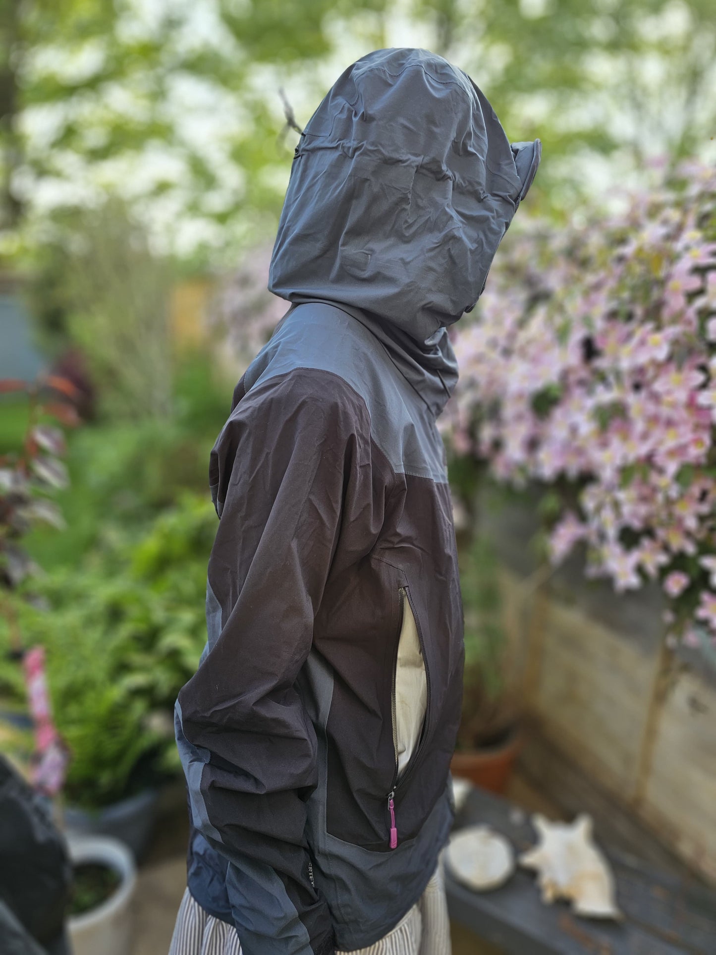 Rab Mantra Womens Outdoor Hiking/Walking Coat Jacket - UK 16 - RRP £230