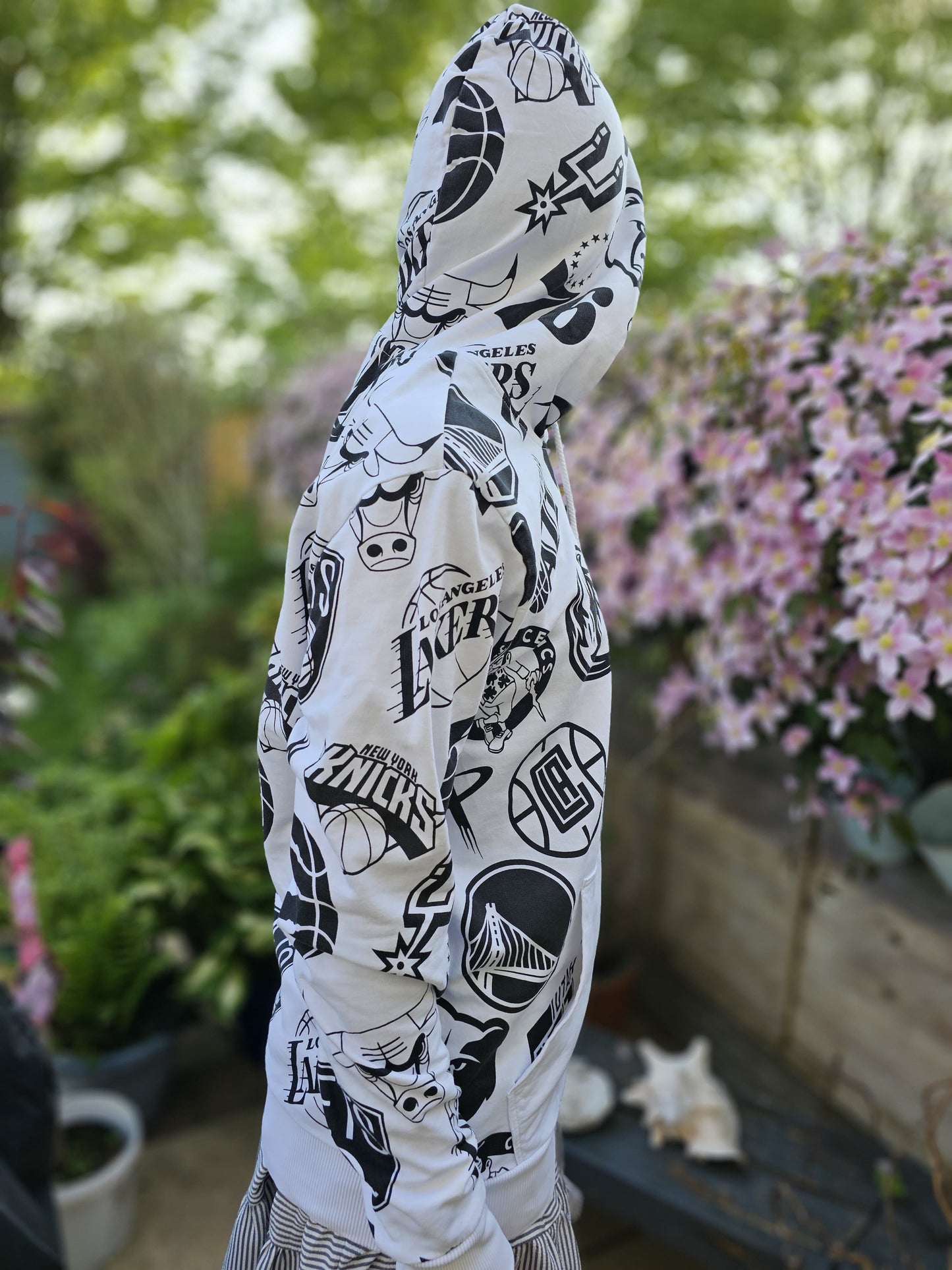 New Era X NBA White Hoodie - M/Medium