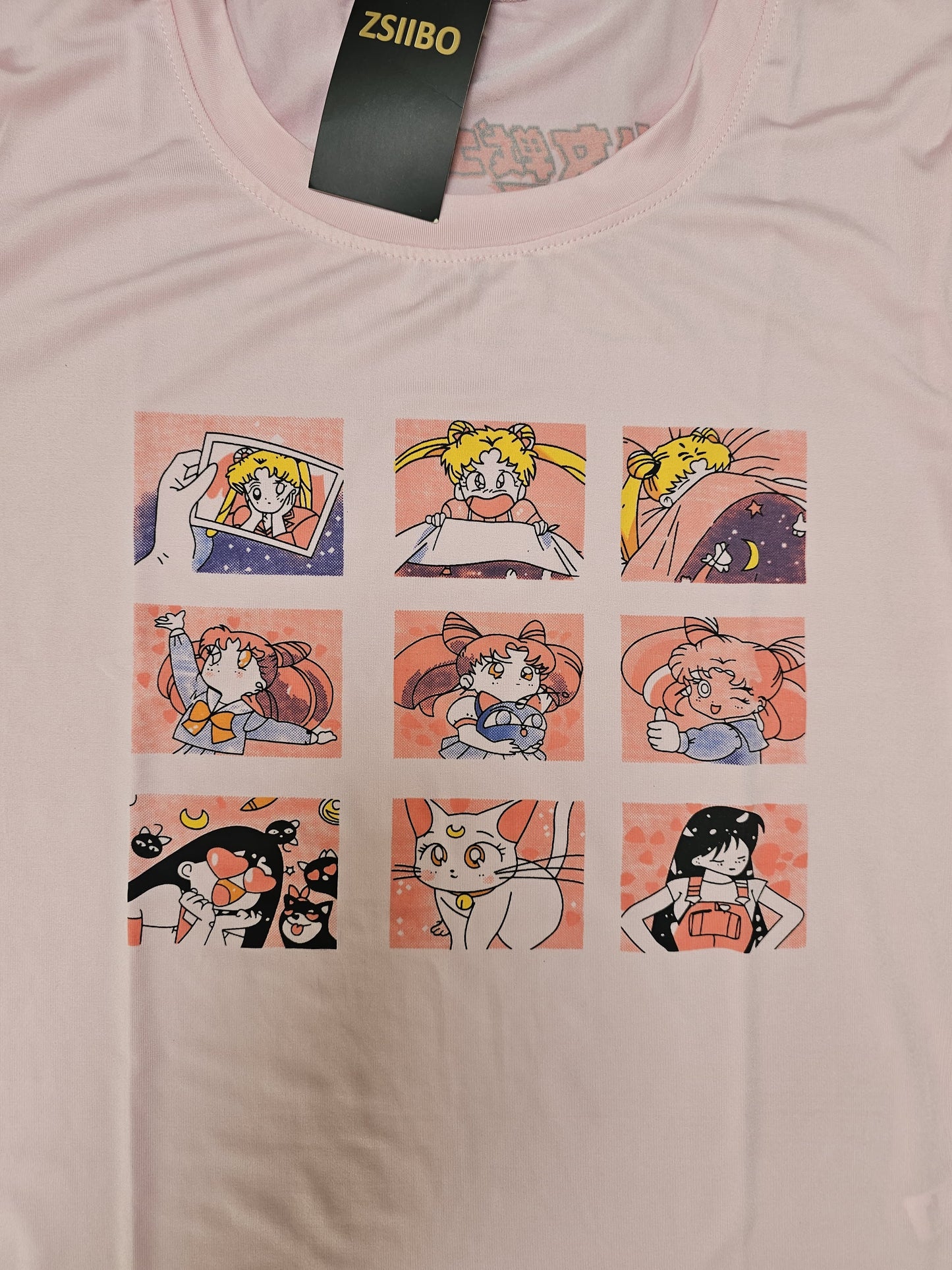 Brand New Womens Sailor Moon Short Sleeved T-Shirt - S/Small