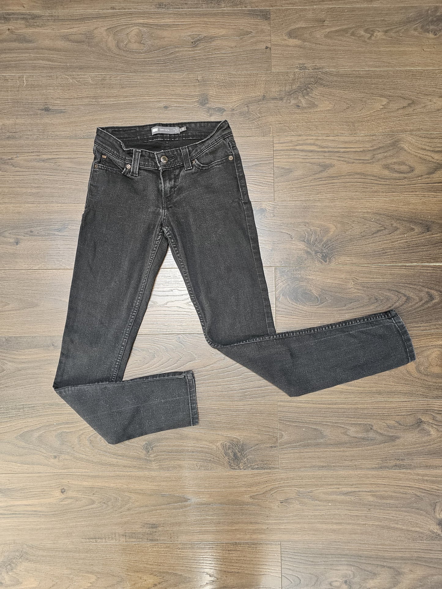 Womens Levi's Black Low Rise Skinny Jeans - W26/L32