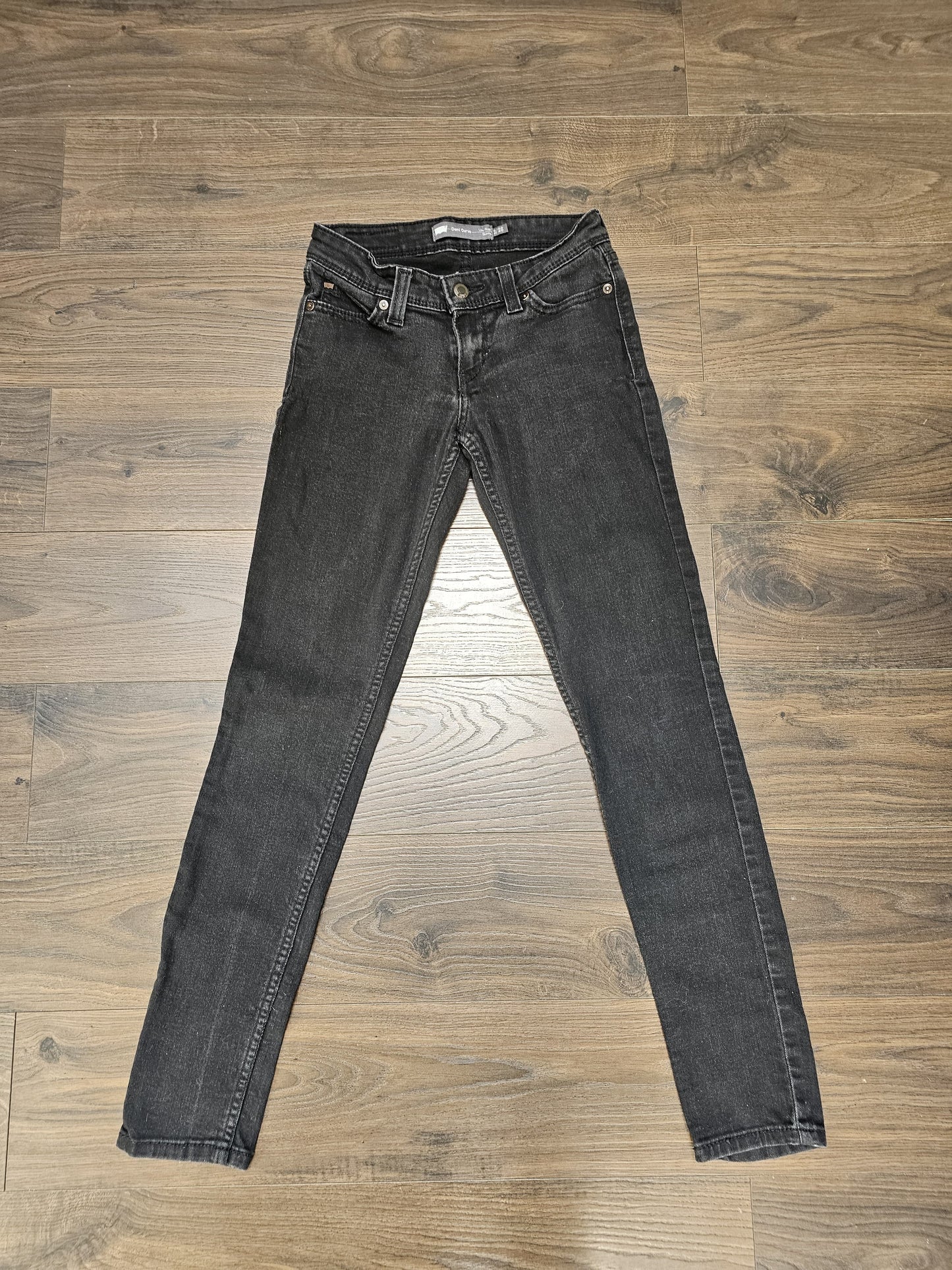 Womens Levi's Black Low Rise Skinny Jeans - W26/L32