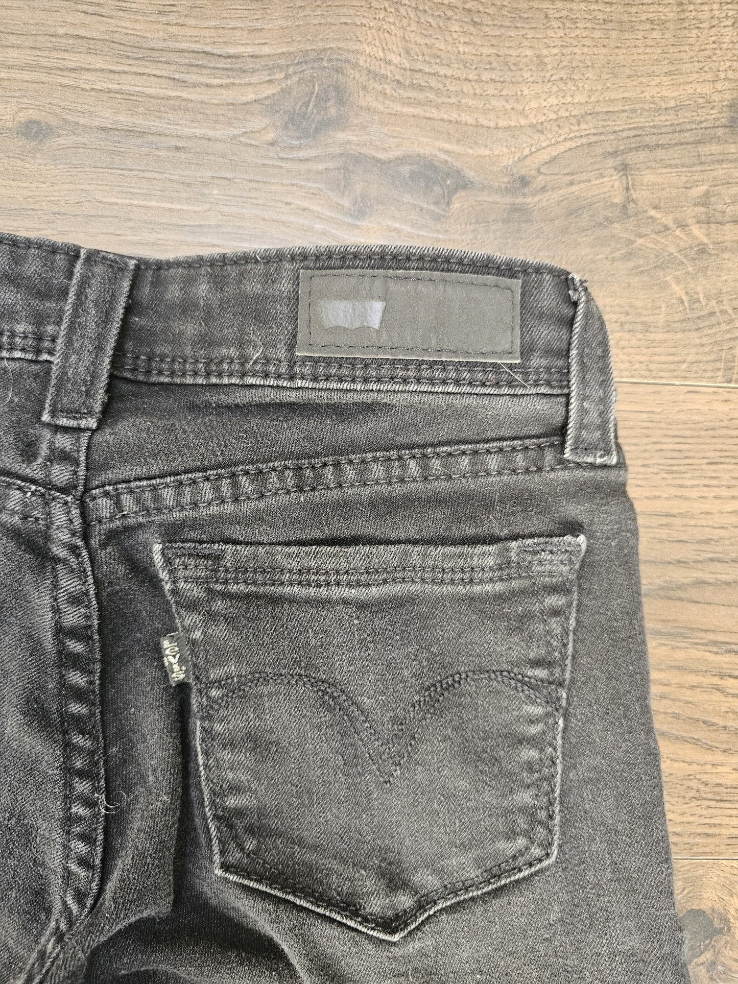 Womens Levi's Black Low Rise Skinny Jeans - W26/L32