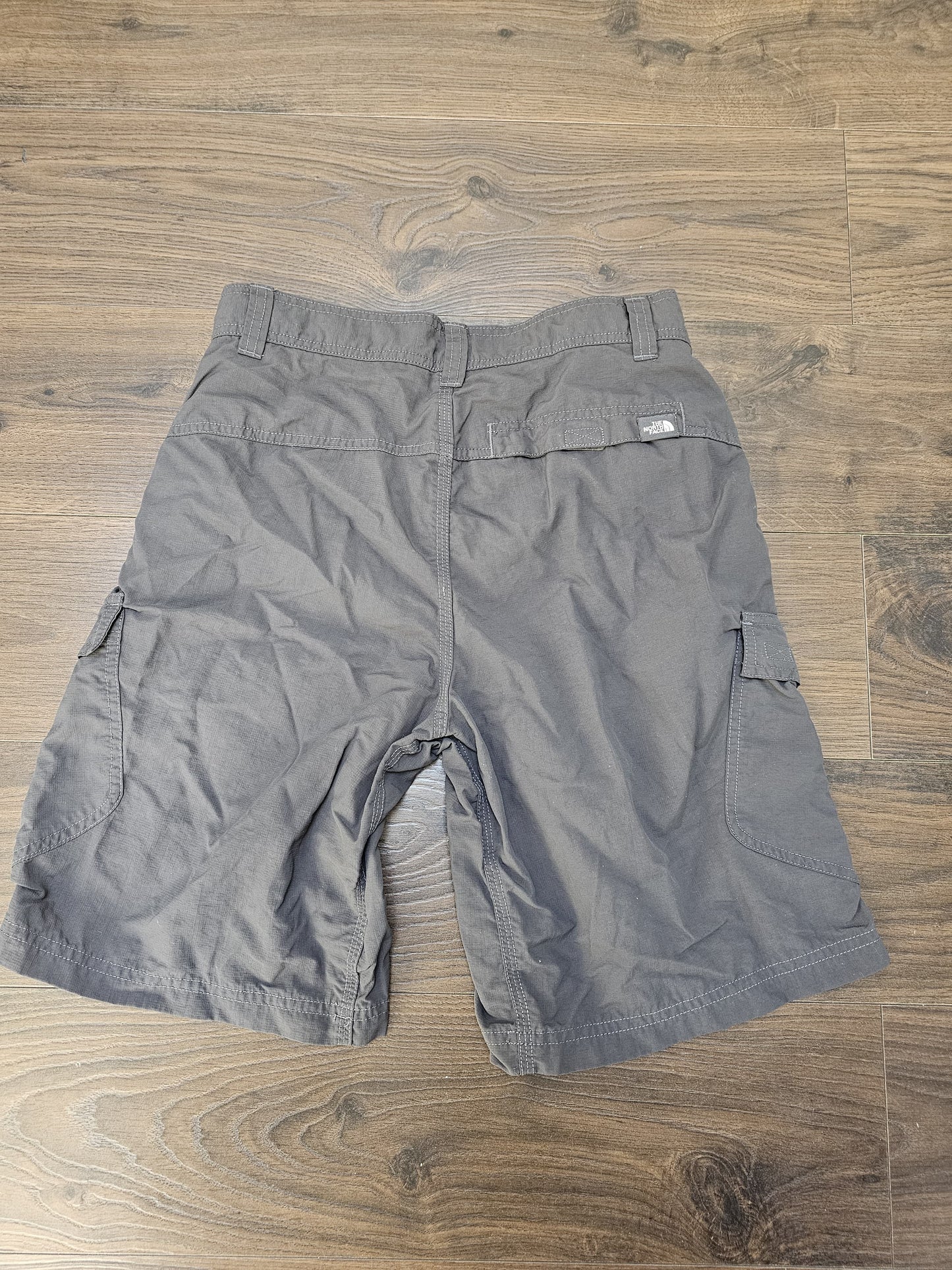 The North Face Grey Casual/Hiking Short - W28 Walk Climb Travel Trek Active