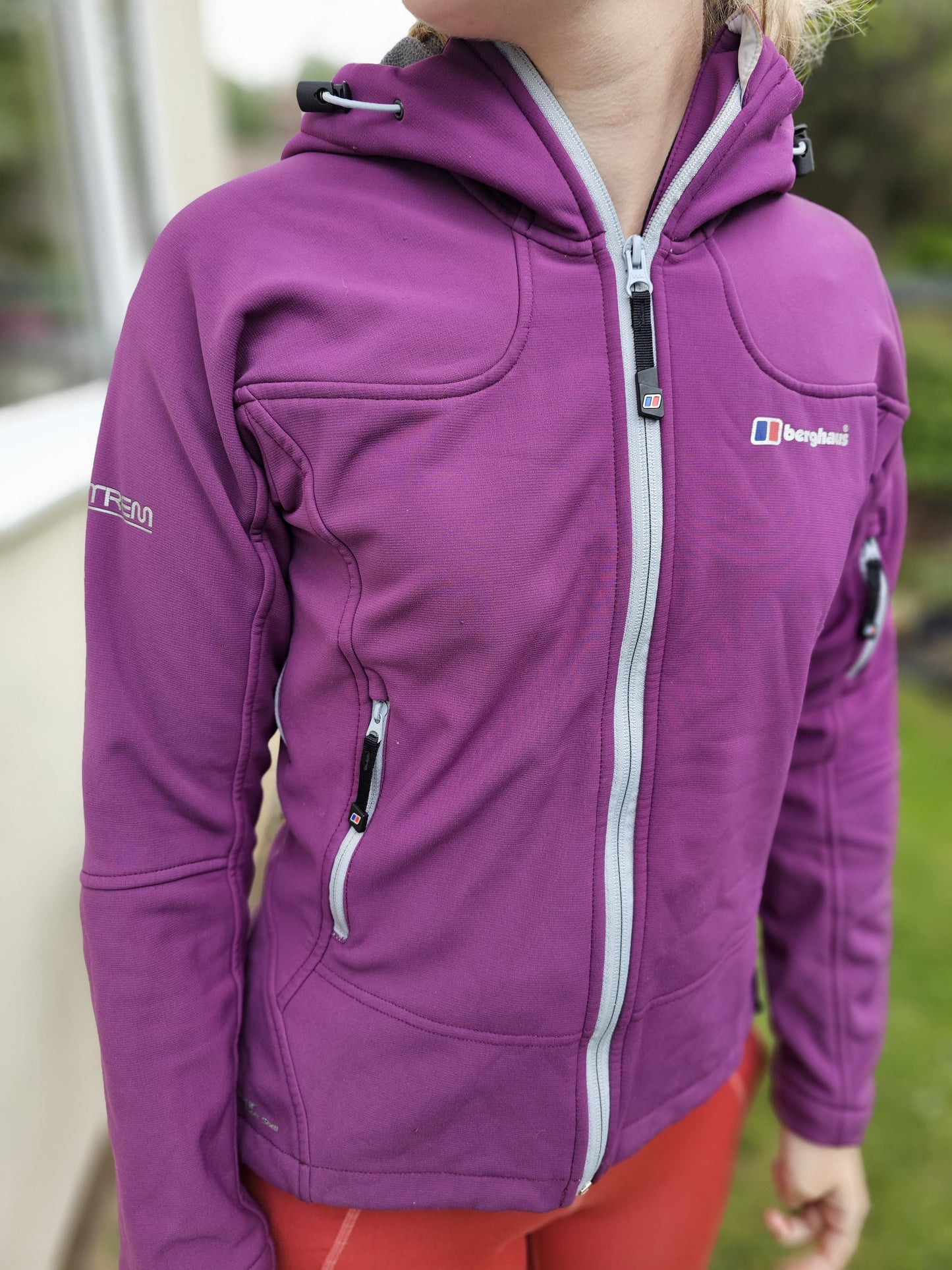 Womens Berghaus Extrem Soft Shell Windstopper Full Zip Hooded Jacket - UK 10