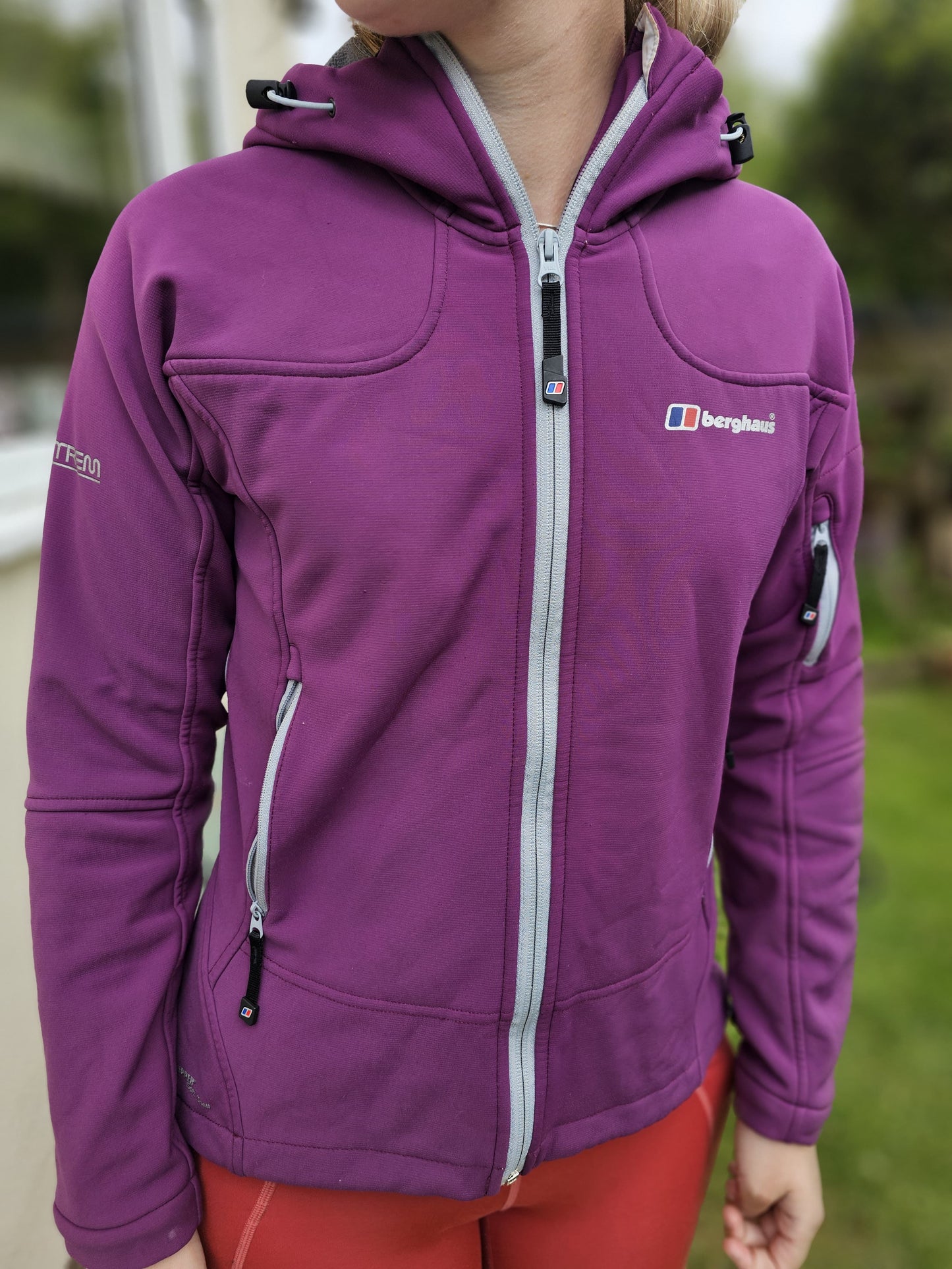 Womens Berghaus Extrem Soft Shell Windstopper Full Zip Hooded Jacket - UK 10