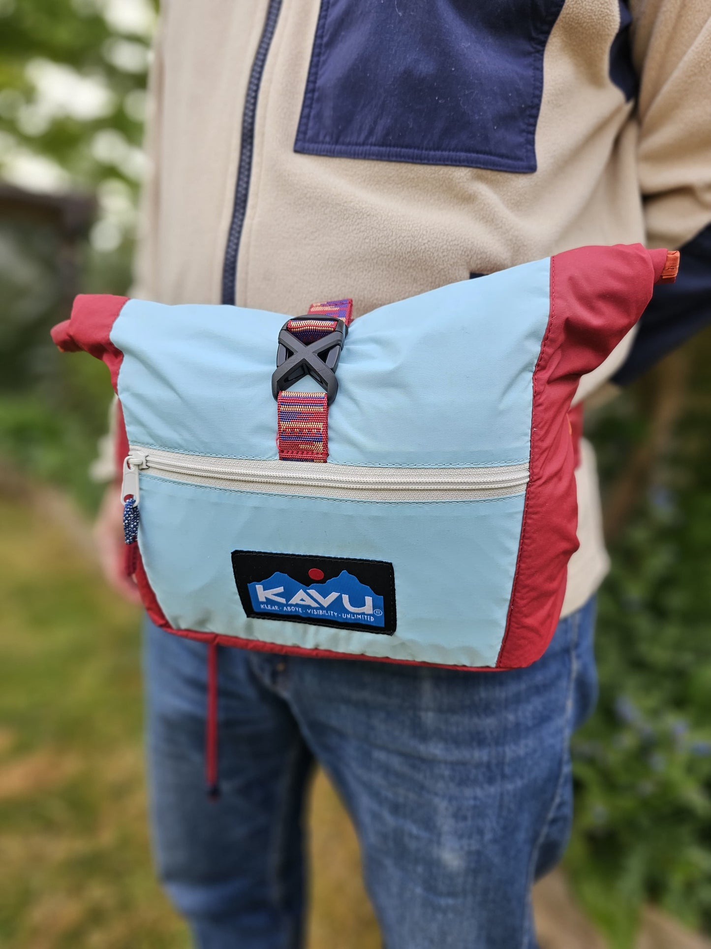 KAVU DayTrip Insulated Cross Body/Shoulder/Bum Bag/Handle Bar/Lunch bag