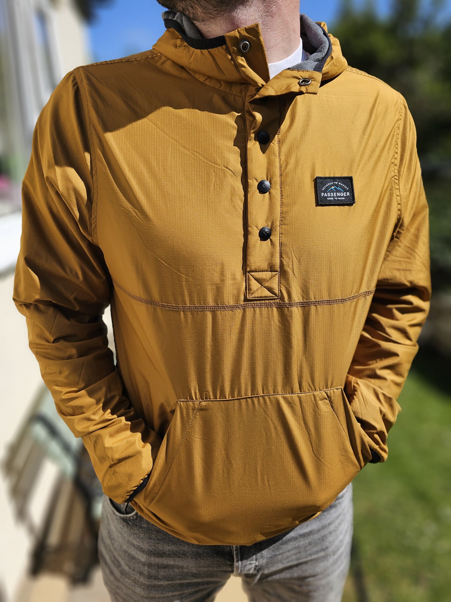 Passenger Reversible Fleece/Windbreaker Pullover Jumper/Jacket - S/Small M/L