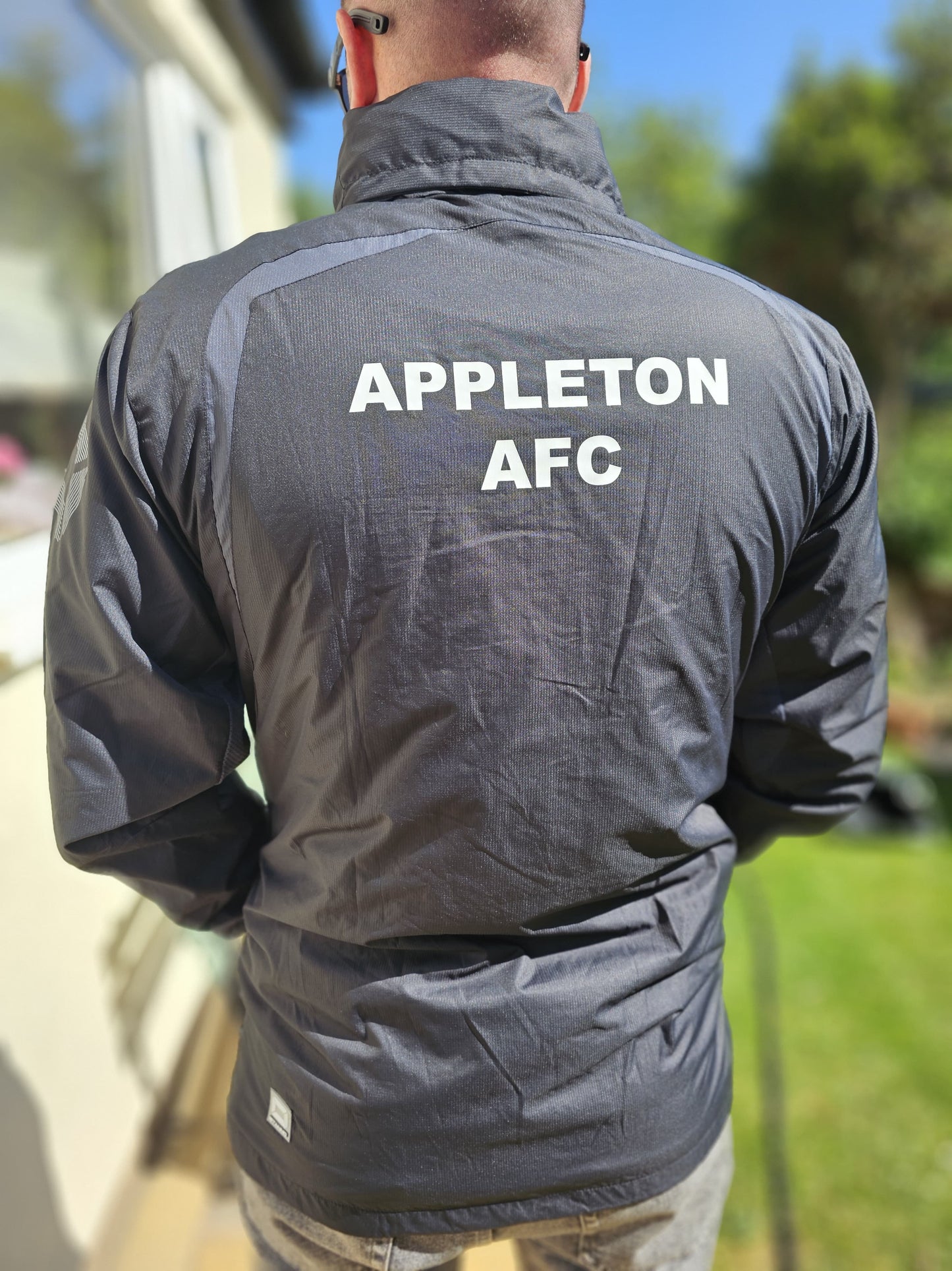 Stannd Appleton FC FA Football Club Full Zip Hooded Jacket - M/Medium - New With Tags