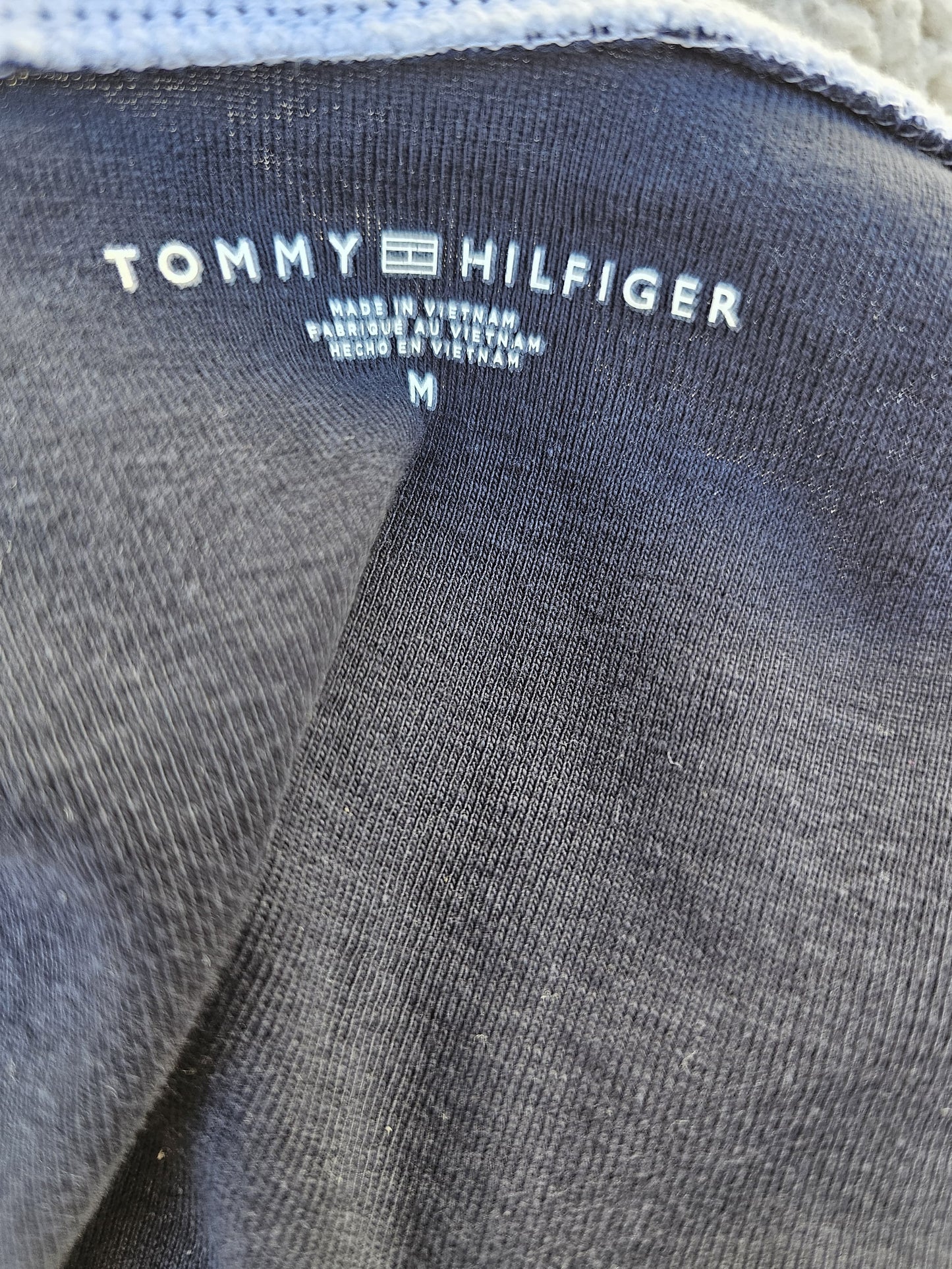 Tommy Hilfiger Black Women's V-Neck Flag Short Sleeved T-Shirt - M/Medium/10