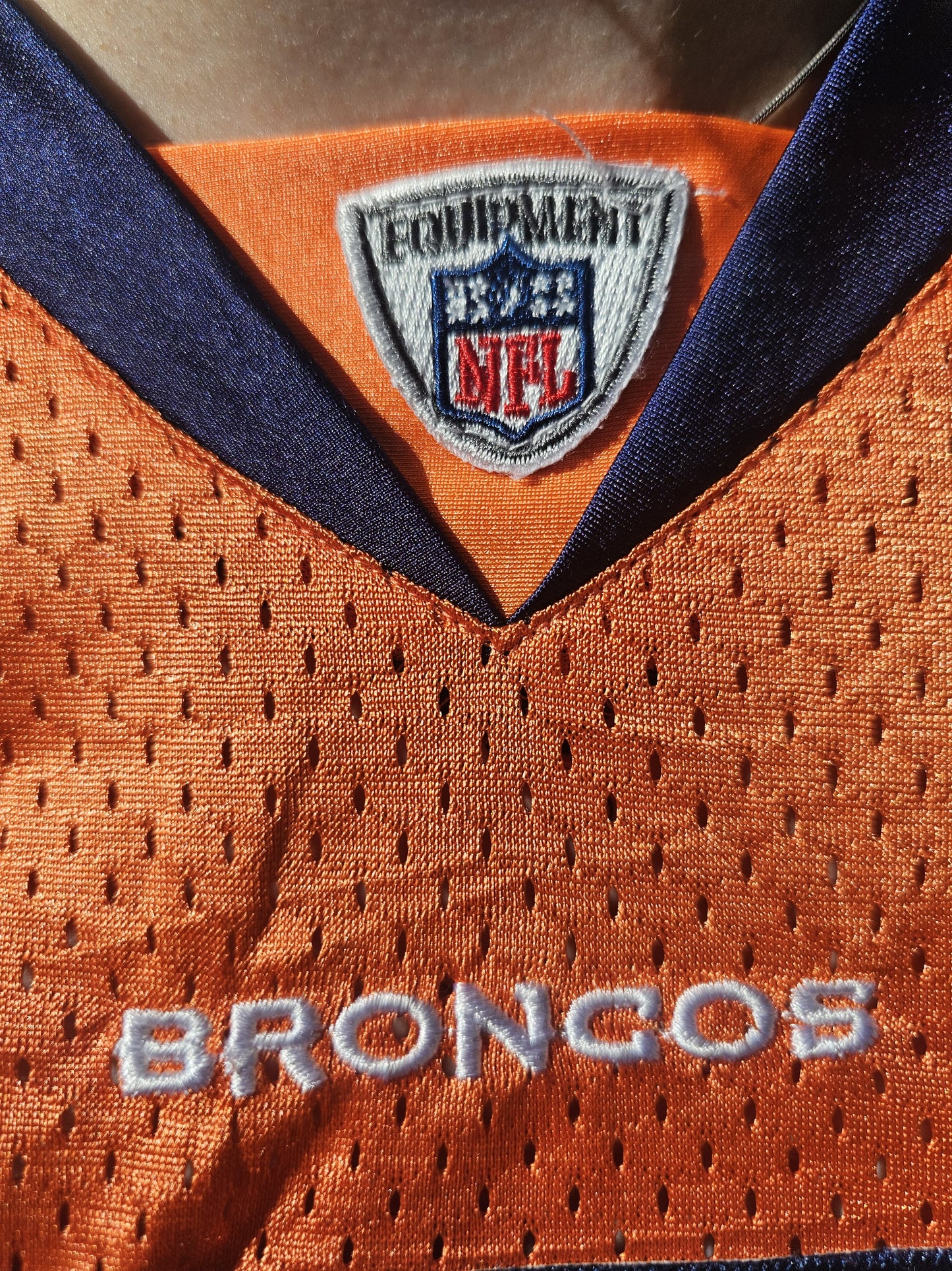 USA Denver Broncos NFL 2010/2011 Orange No. 15 Tim Tebow Short Sleeved Jersey - M/Medium
