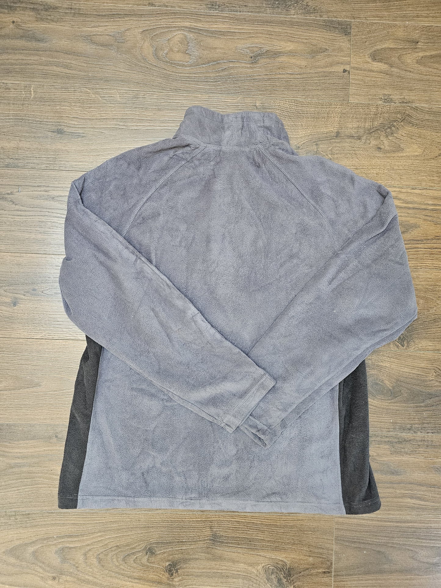 Re-Seller Bundle: 6 Designer Fleeces - Mixed M/Medium