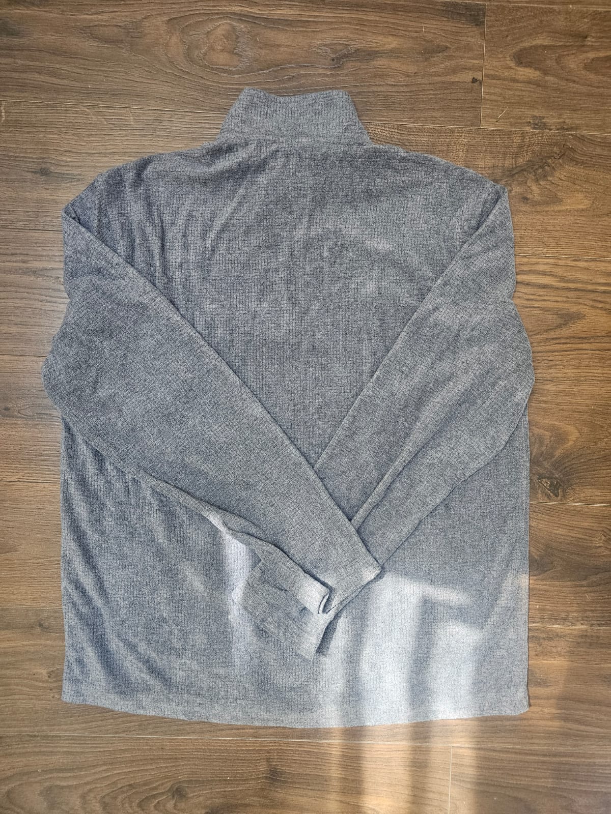Re-Seller Bundle: 5 Designer Fleeces Mens/Womens - L/Large (Mixed)