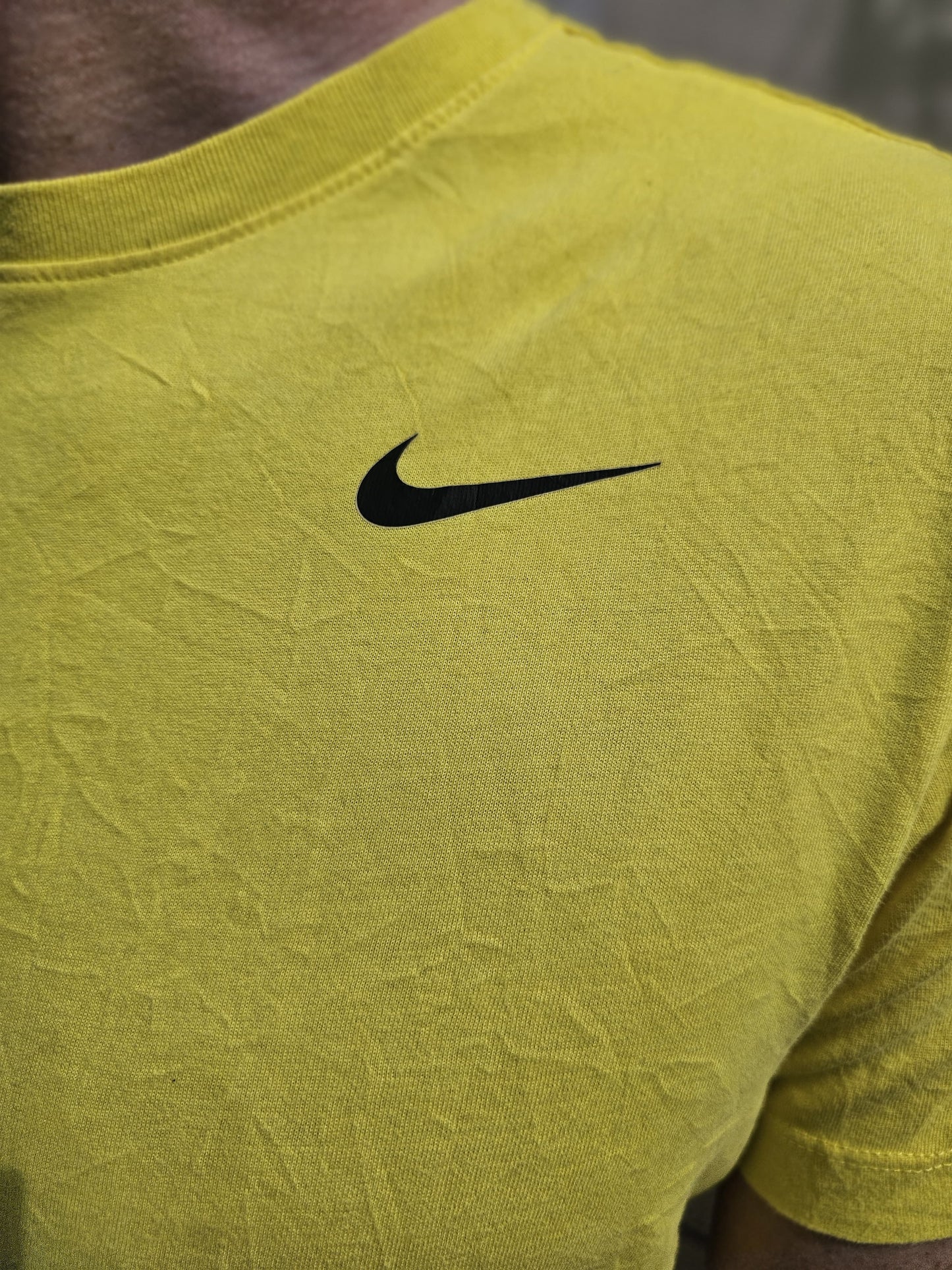 Nike Dri-Fit Yellow Activewear Gym Casual T-Shirt - M/Medium