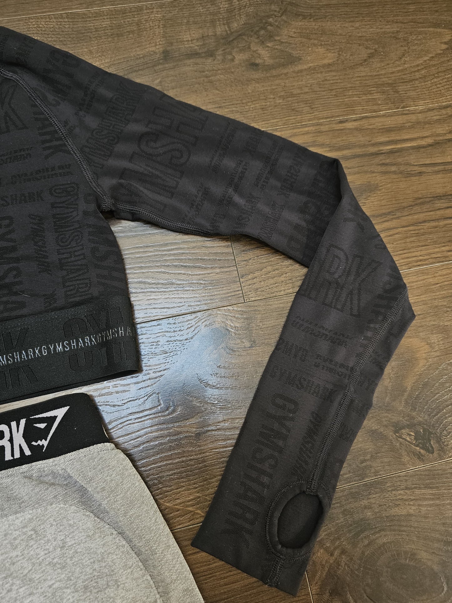 Gym Shark Set Activewear Gym Top and Leggings Black/Grey - S/Small