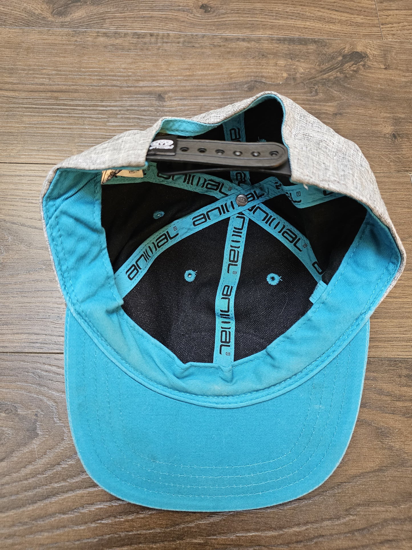 Animal Snap Back Style Hat/Cap - One Size/Adjustable/M/L