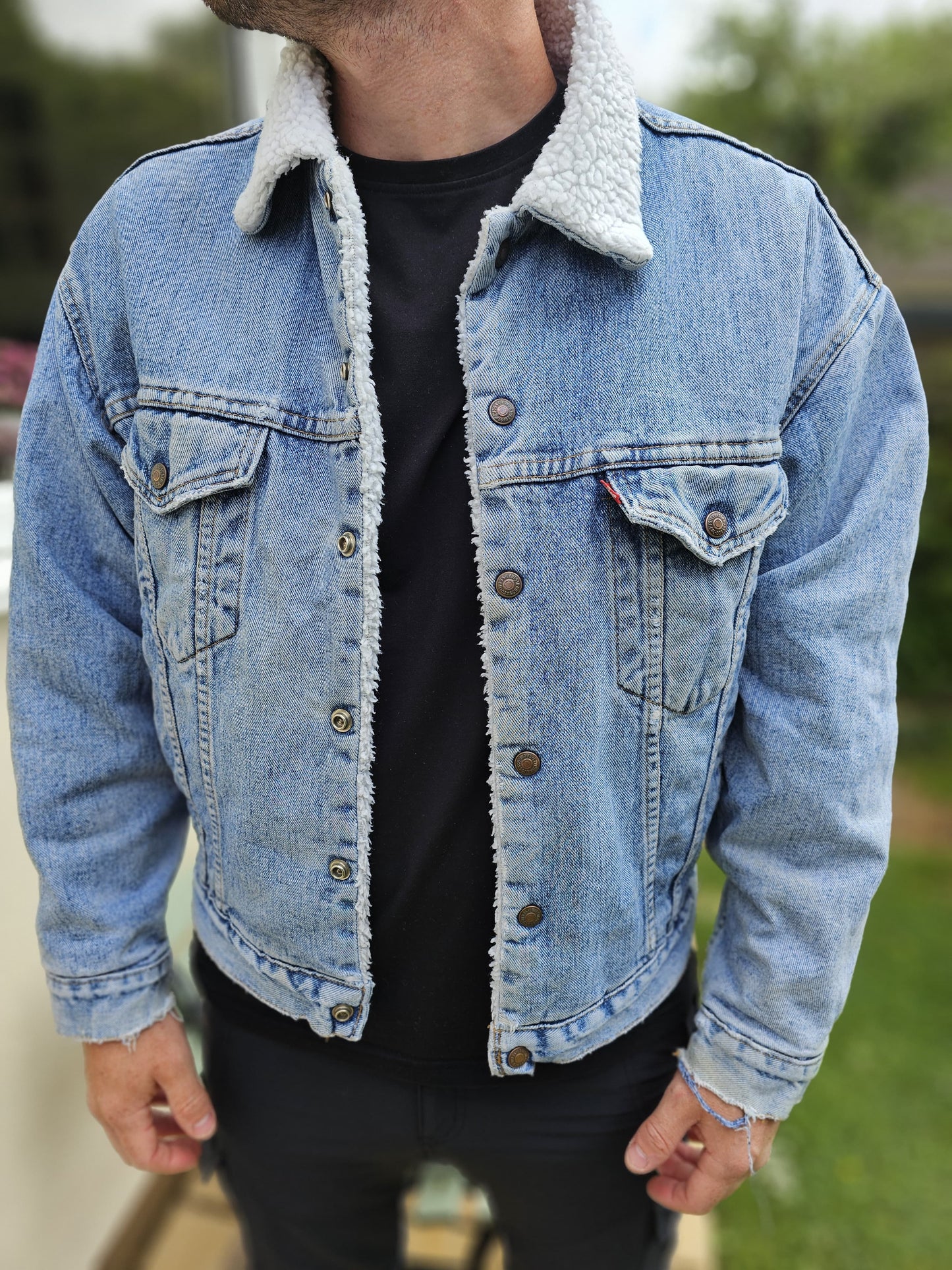 Vintage 1990's Levi's Light Blue Denim Sherpa Unisex Jacket - M/Medium