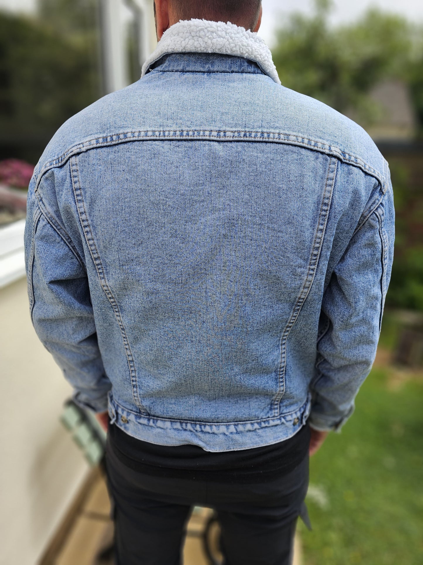 Vintage 1990's Levi's Light Blue Denim Sherpa Unisex Jacket - M/Medium