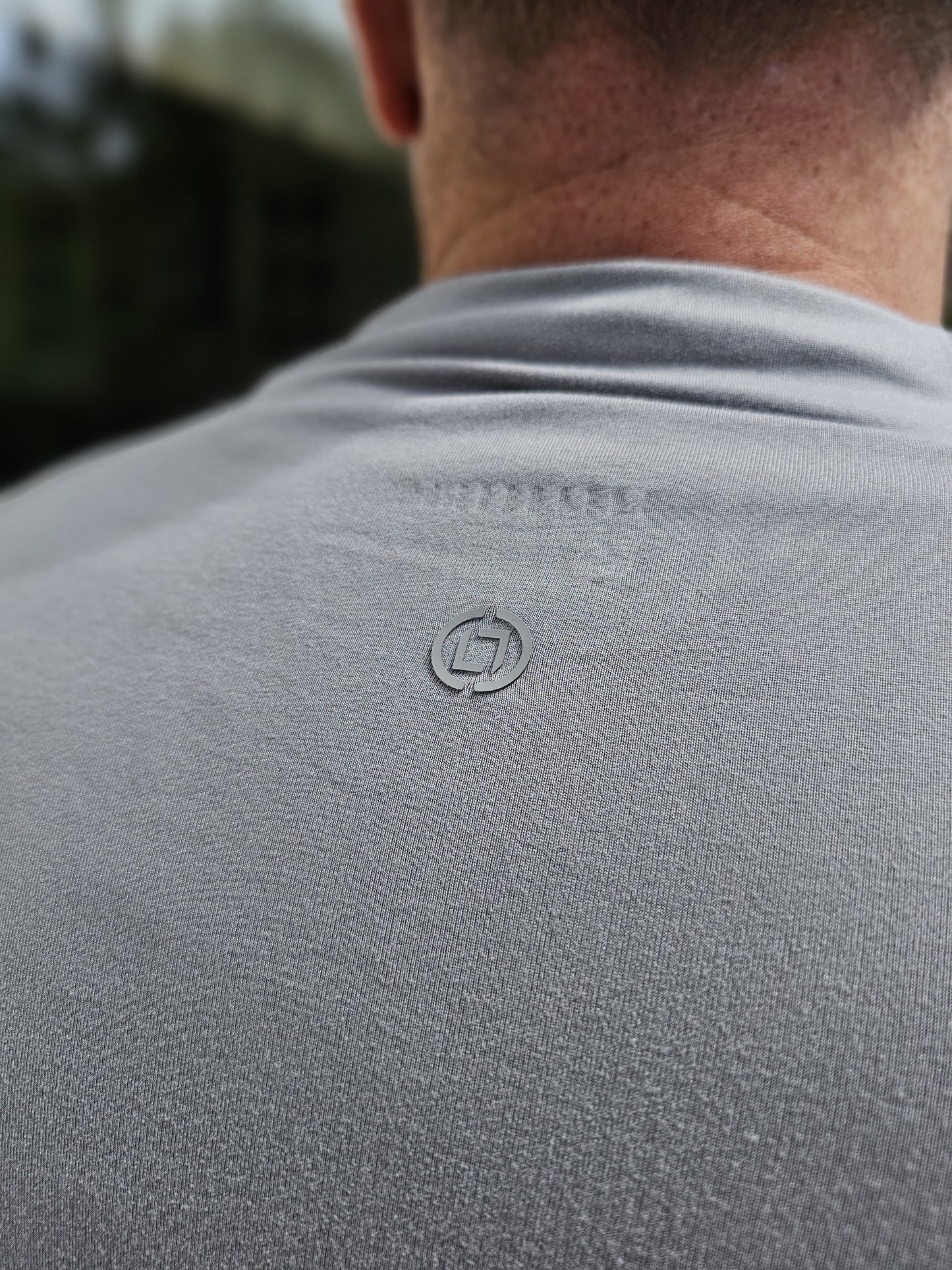 Men's Represent Owners Club 1/4 Long Sleeve Pullover Top - M/Medium