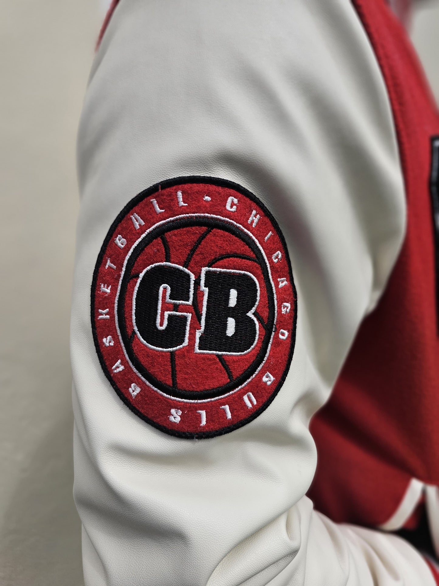 Chicago Bulls NBA Red/White Varsity Style Jacket - M/Medium L/Large