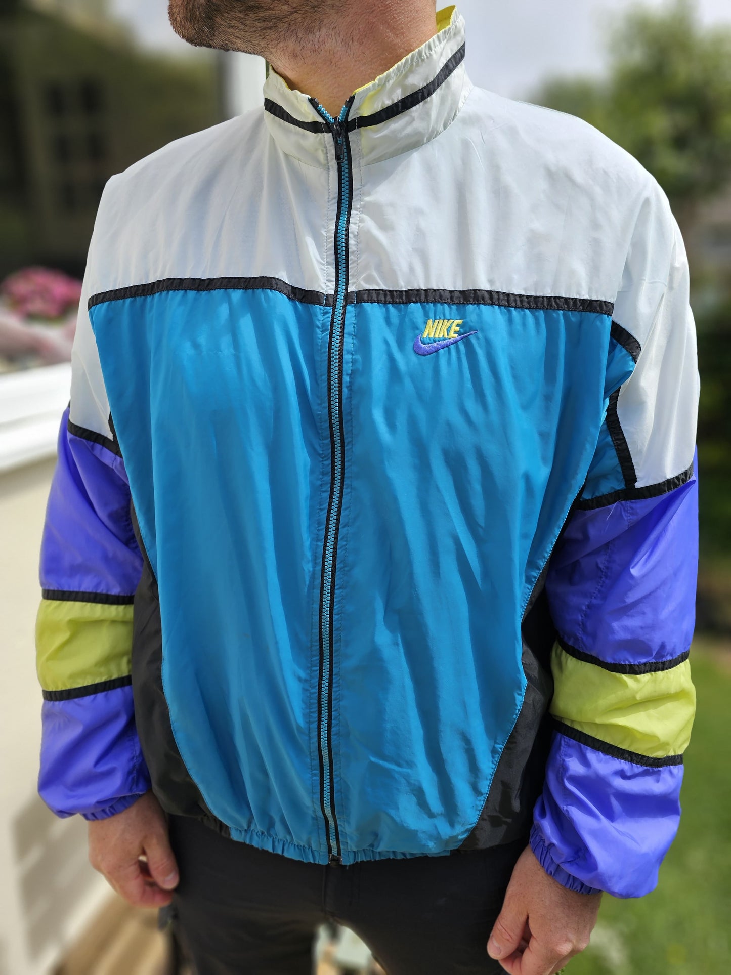 Awesome Unisex Vintage Nike Track/Windbreaker Style Full Zip Jacket - XL/Extra Large