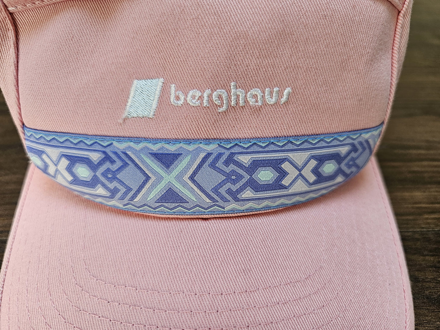 Berghaus Unisex Dean Street Pink Aztec Cap - One Size/Adjustable