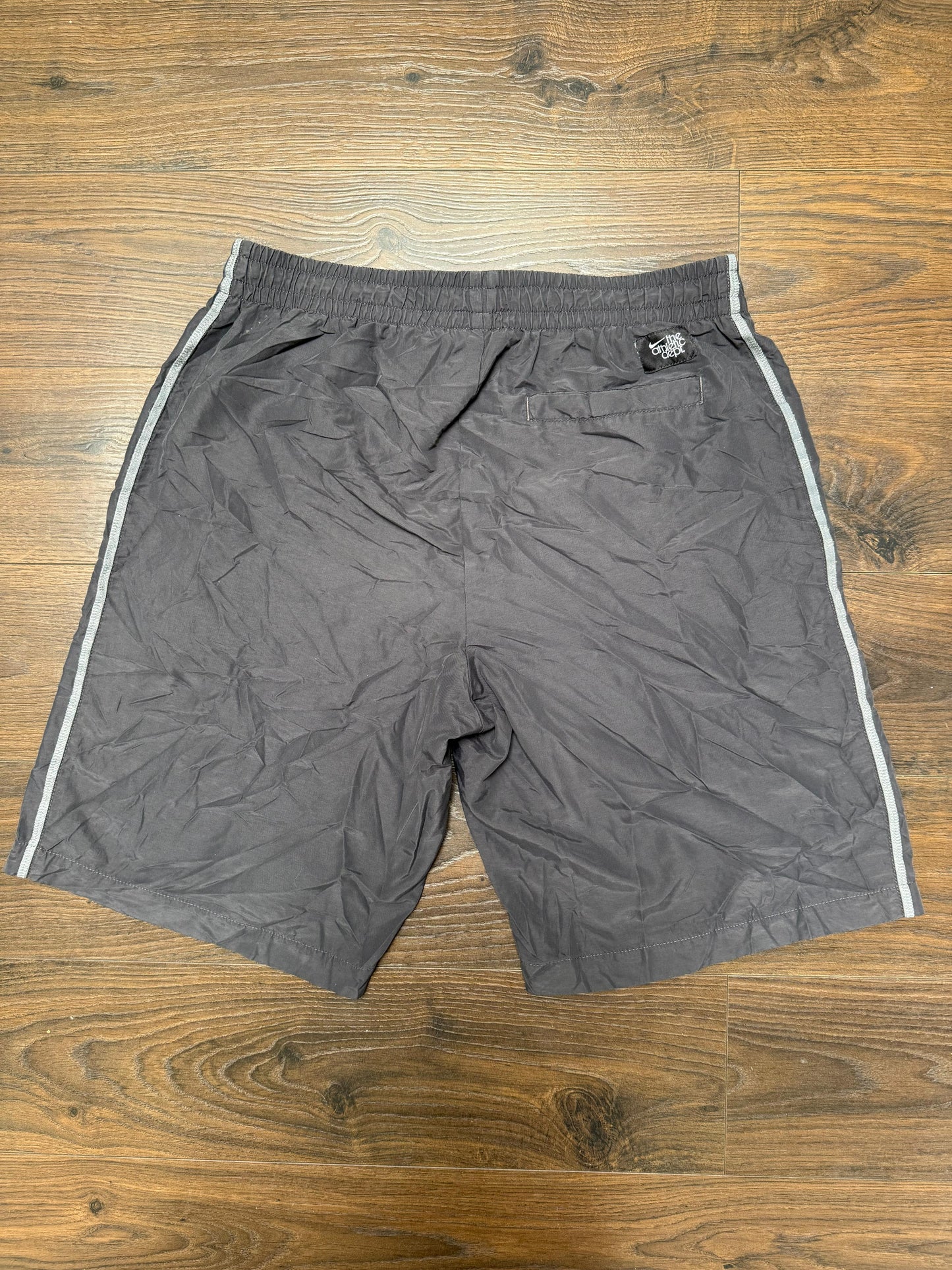 Vintage Y2K 2000's Nike 'Athletic Department' Black Shorts - L/Large