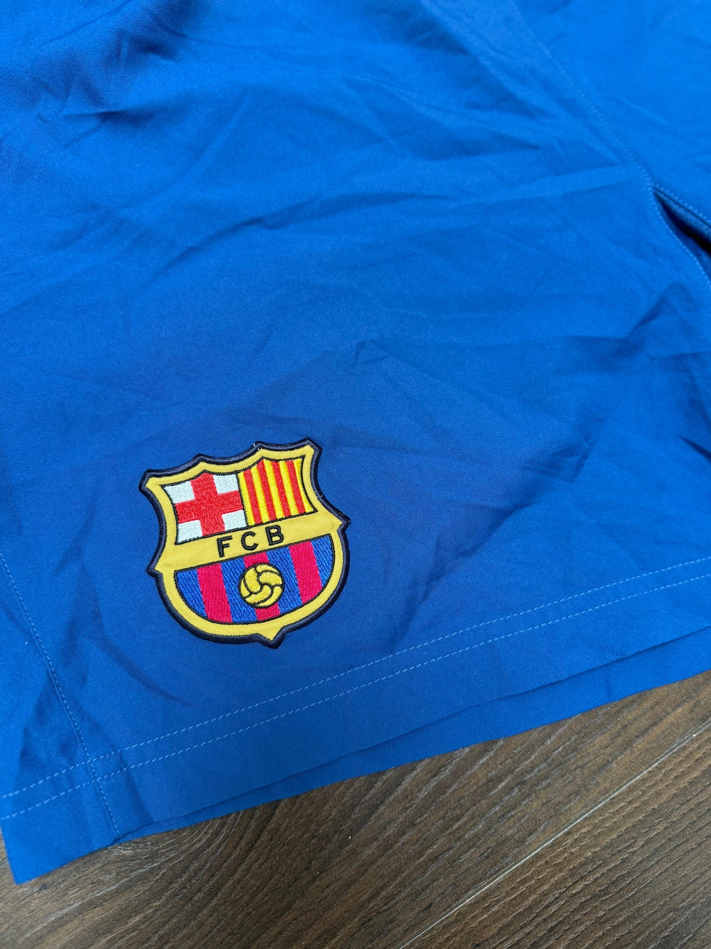 Vintage 2000's Nike Barcelona Football Shorts Blue Shorts - L/Large