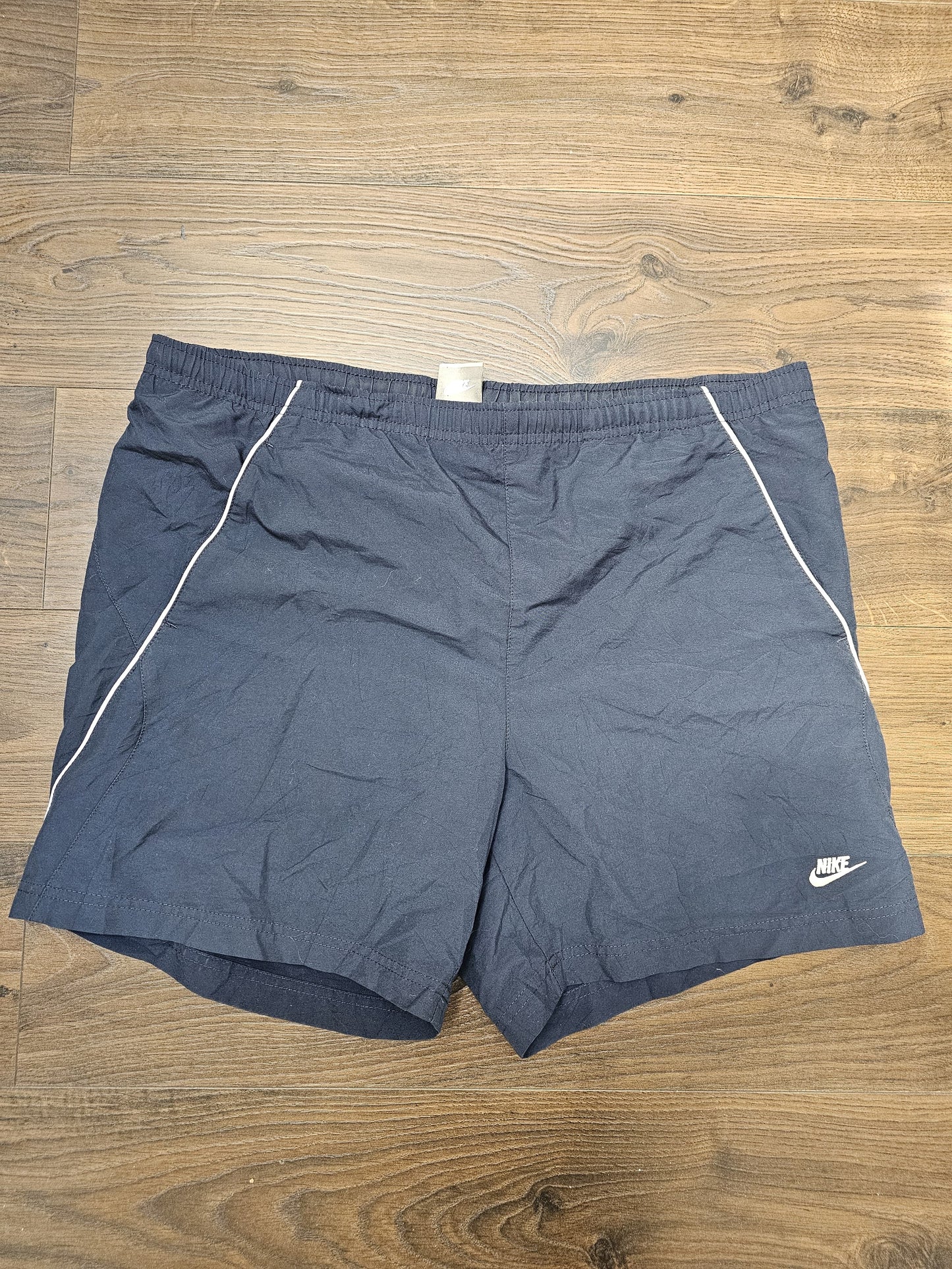 Nike Navy Swim/Casual Shorts White White Piping - M/Medium