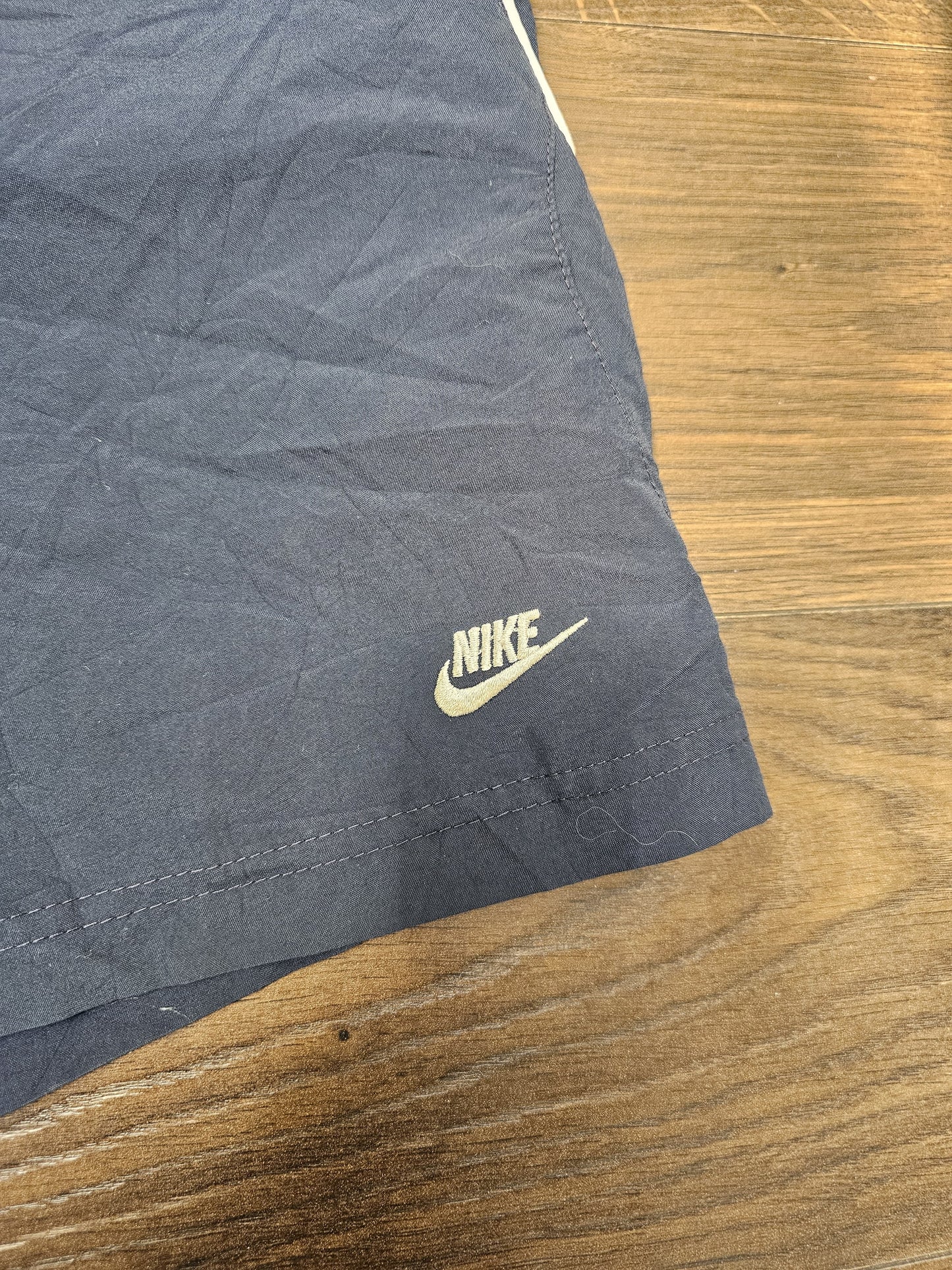 Nike Navy Swim/Casual Shorts White White Piping - M/Medium