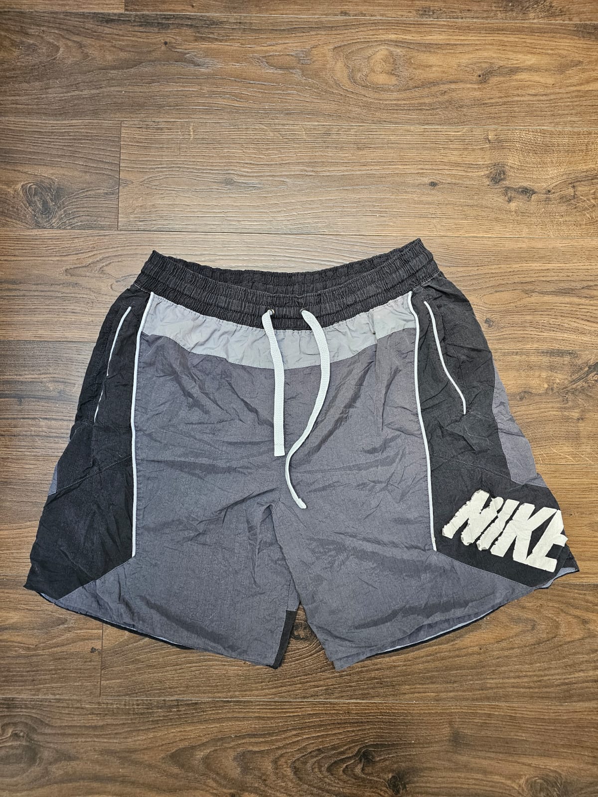 Nike Retro Style Throwback Basketball Shorts - XL/Extra Large