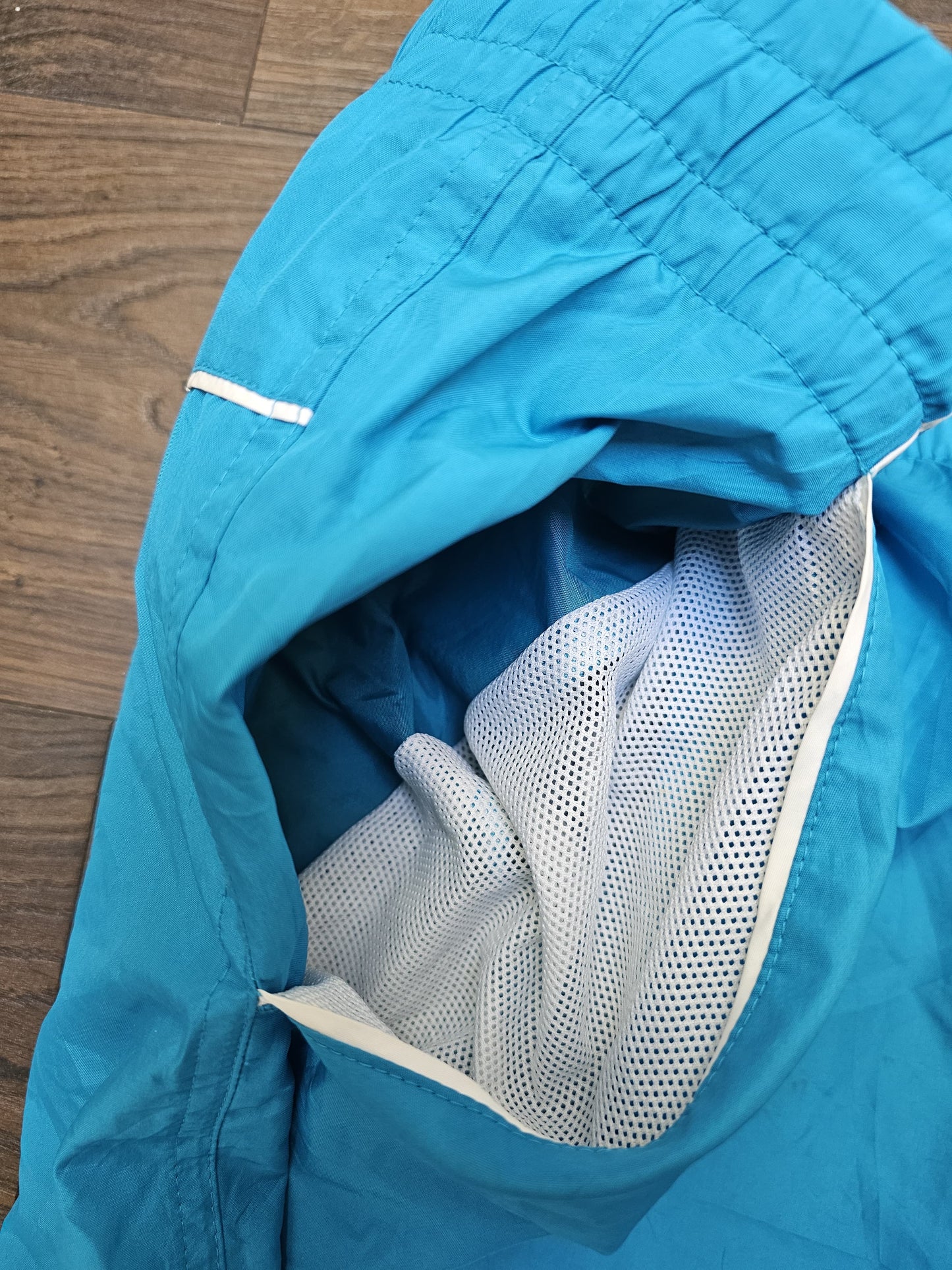 Nike Activewear/Casual/Swim Blue White Shorts - XL/Extra Large