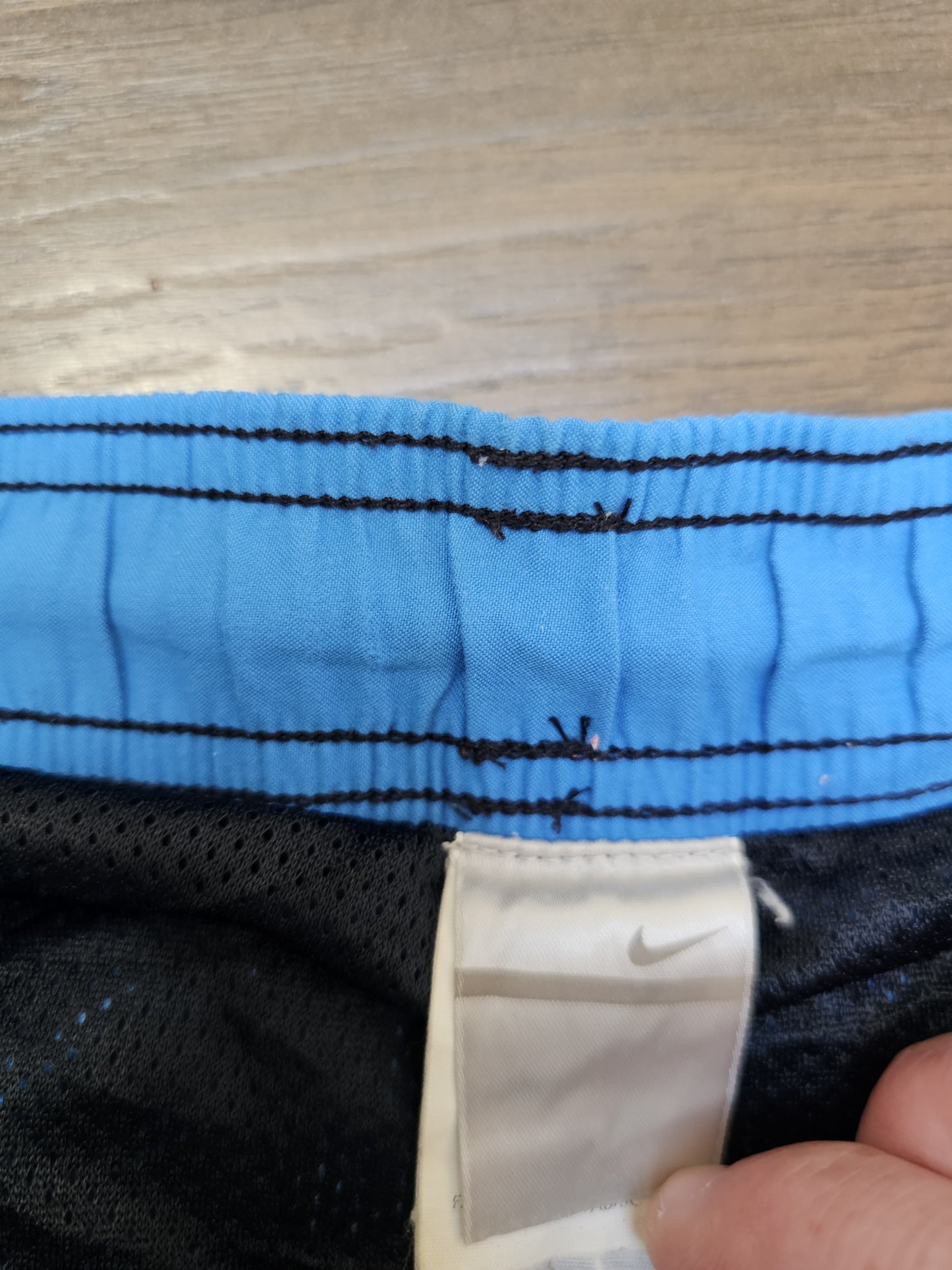Nike Silver Tag Activewear/Casual/Swim Blue Black Shorts - XL/Extra Large