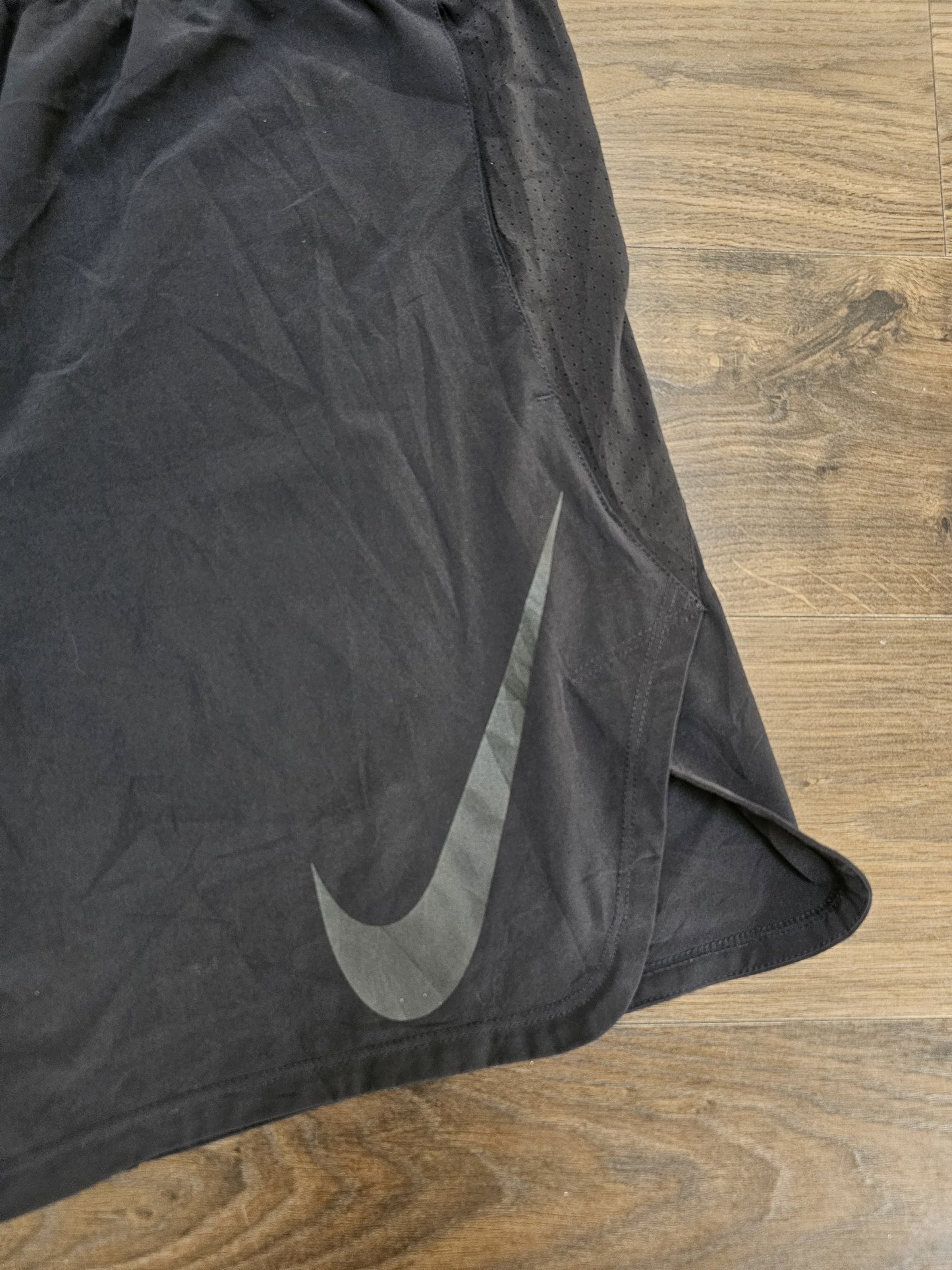 Nike Activewear/Casual/Swim Black Dri-Fit Shorts -L/Large